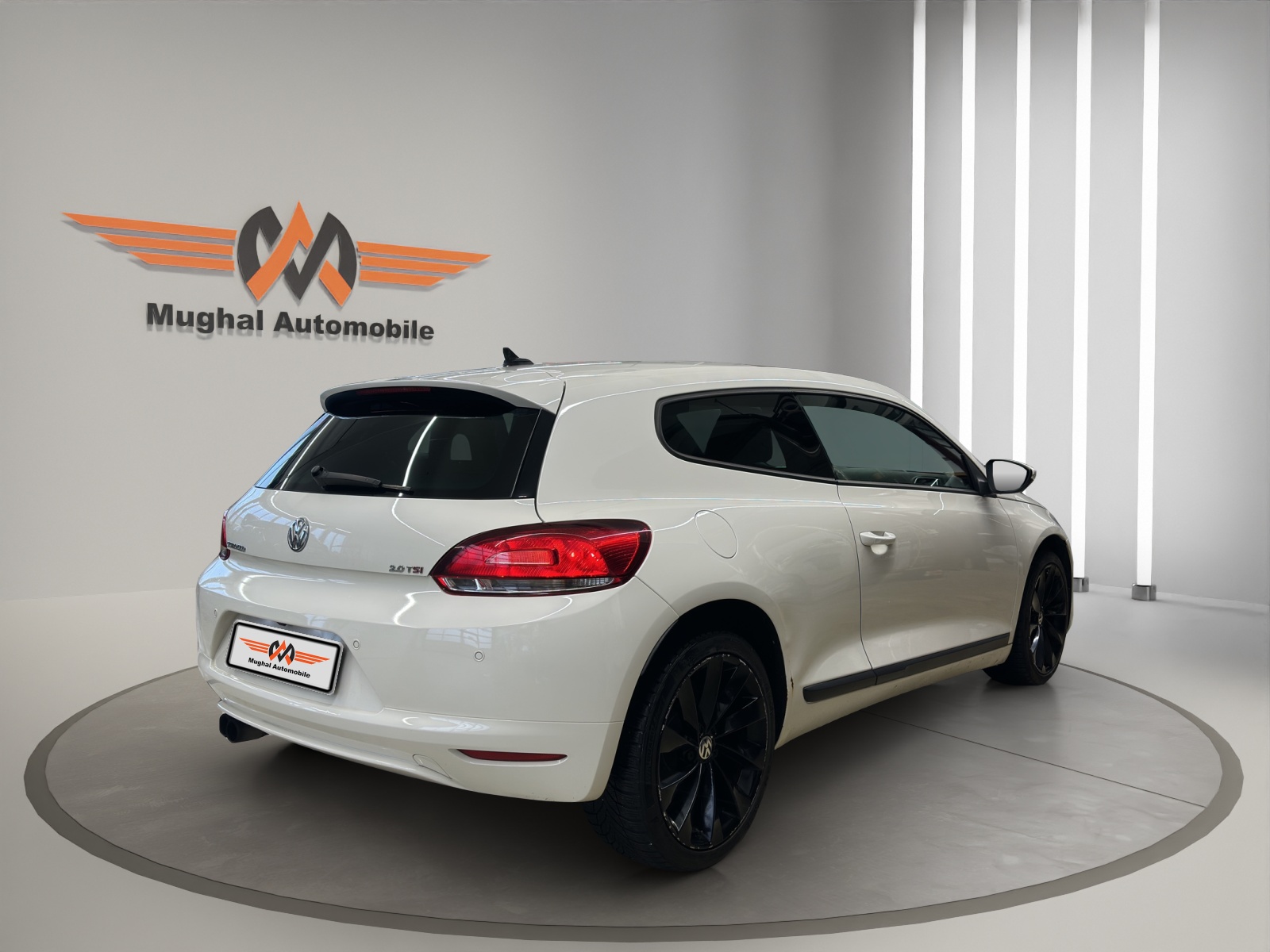 VW Scirocco 2.0 TSI-image-3