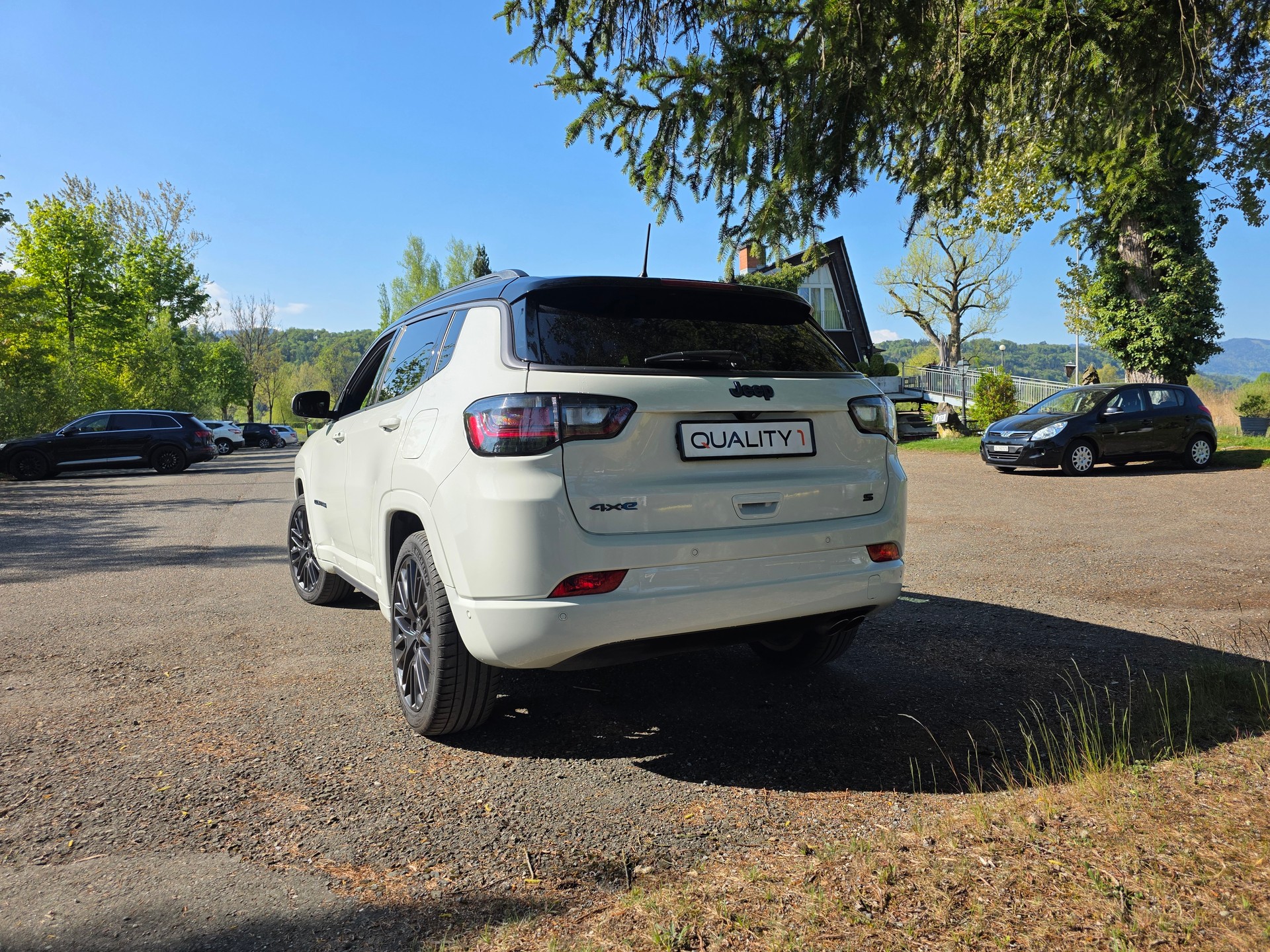 JEEP Compass 1.3 T PHEV S Plus AWD-image-18