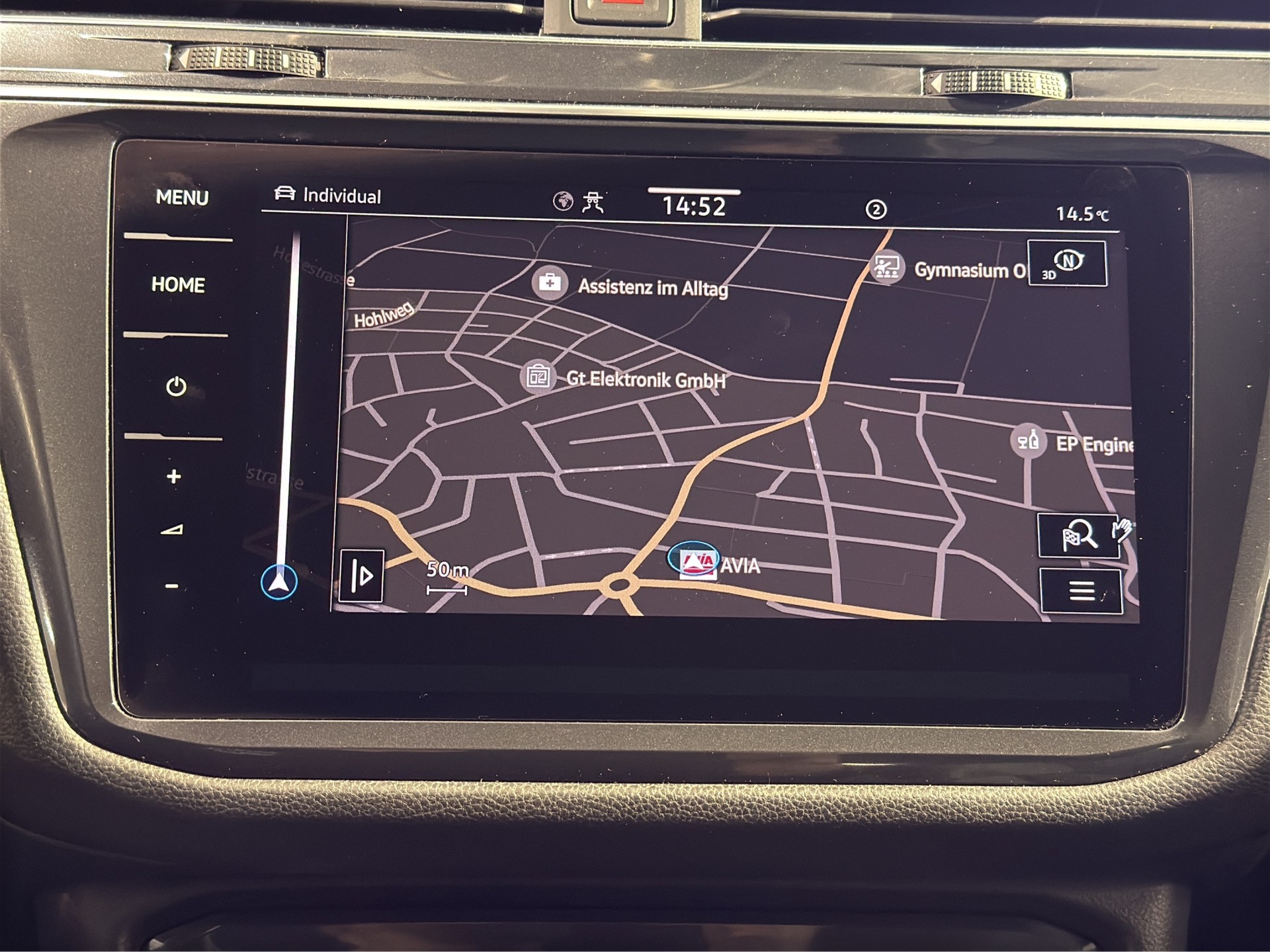 VW Tiguan Allspace 2.0TSI R-Line 4Motion DSG-image-17