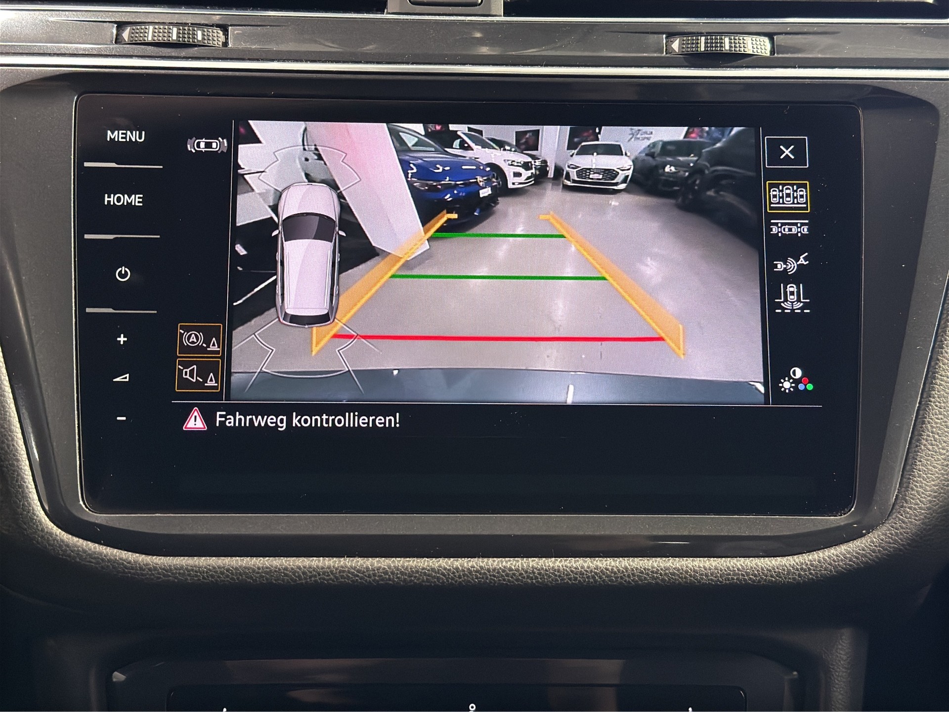 VW Tiguan Allspace 2.0TSI R-Line 4Motion DSG-image-15