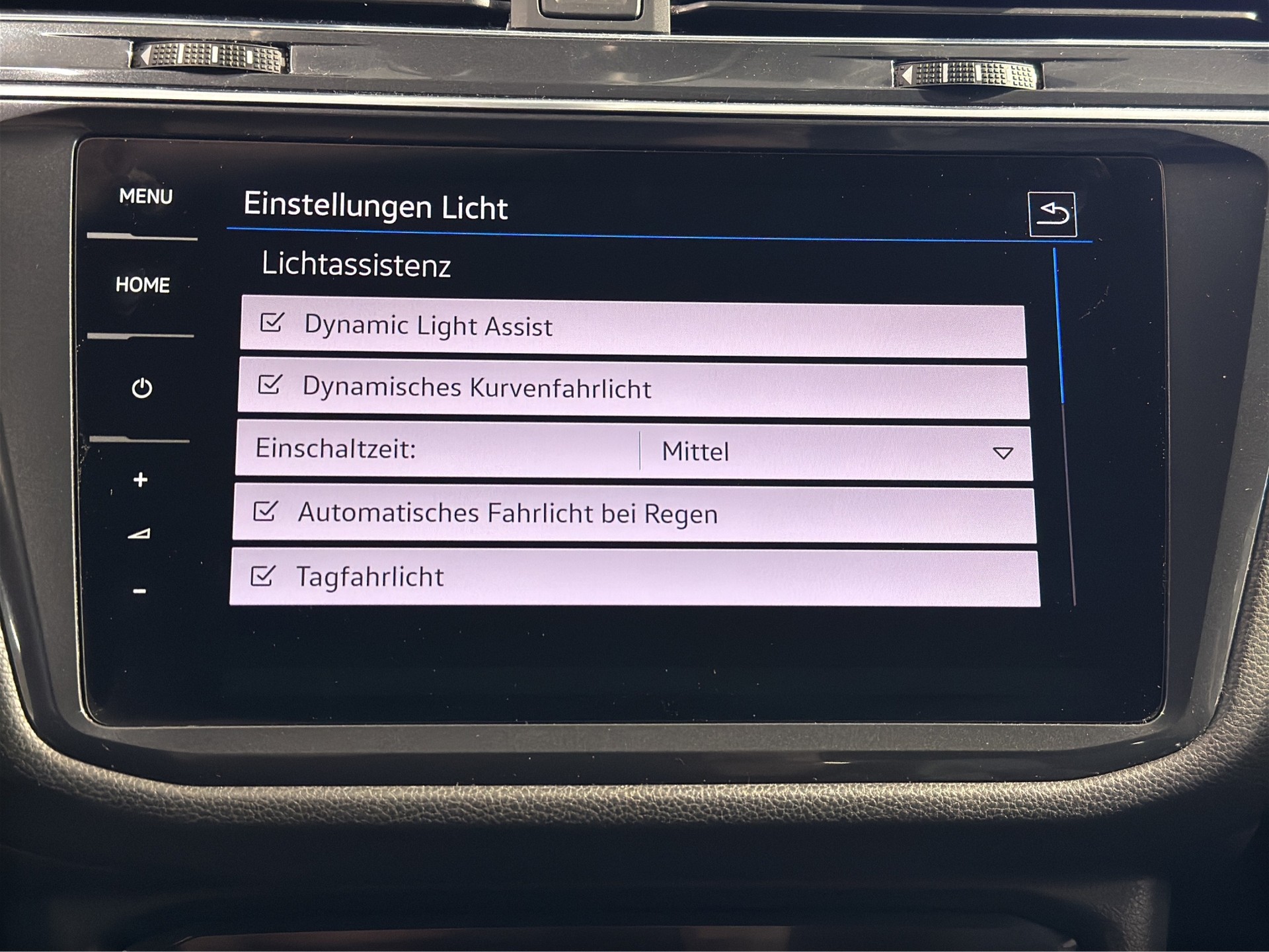 VW Tiguan Allspace 2.0TSI R-Line 4Motion DSG-image-25