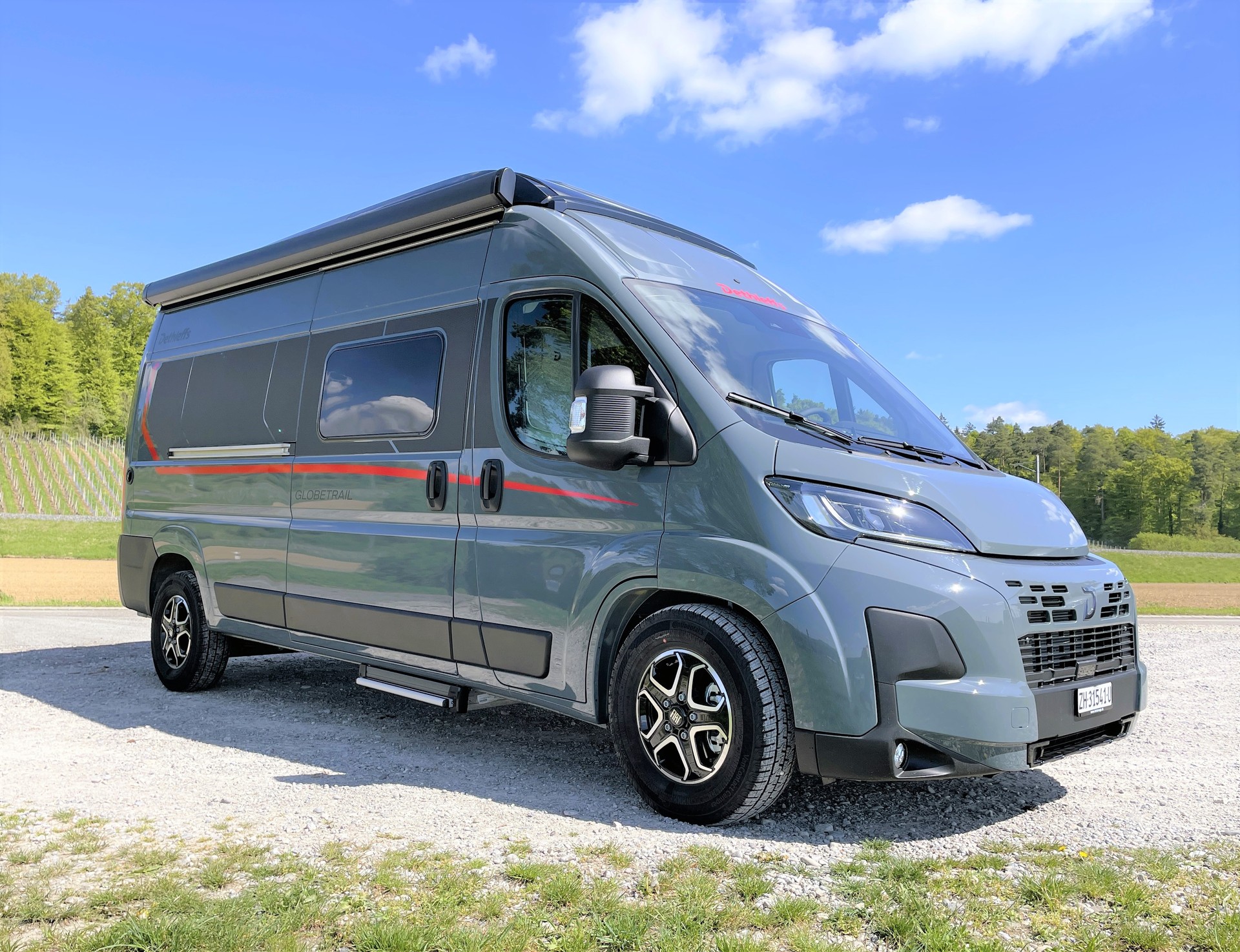 DETHLEFFS Globetrail 600 DS "95 Jahre Edition" auf Basis Fiat Ducato-showroom-element-1