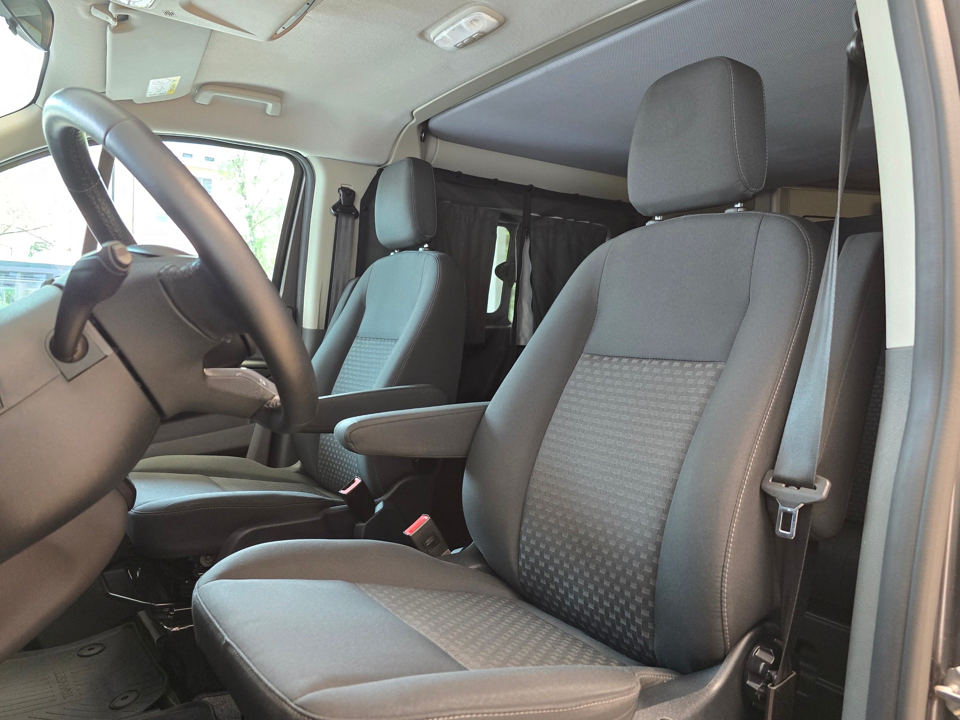 FORD Transit Custom Plus 340 L2H1 Camper A-image-6