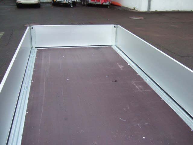 BESTTRAILERS CONDOR 1 2'700kg Niederfahrwerk-image-4