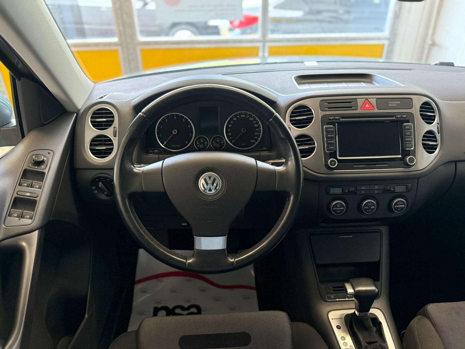 VW Tiguan 2.0 TSI Sport&Style Tiptronic-image-10