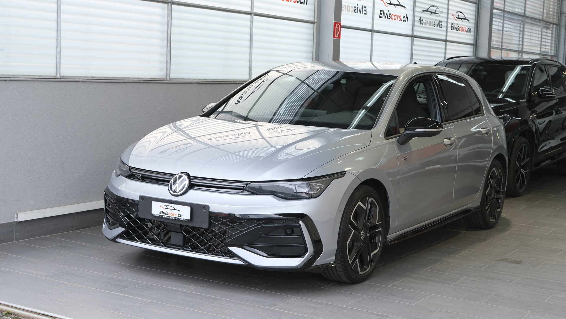 VW Golf 1.5 e TSI mHEV R-Line DSG-image-7