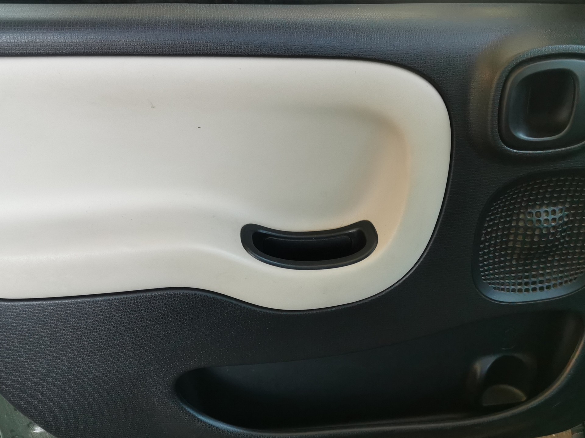 FIAT Panda 0.9 Twinair Turbo Climbing 4x4-image-11