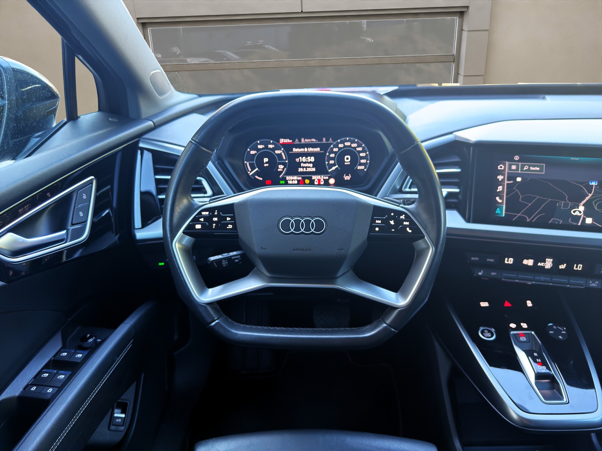 AUDI Q4 Sportback e-tron 50 quattro-image-13