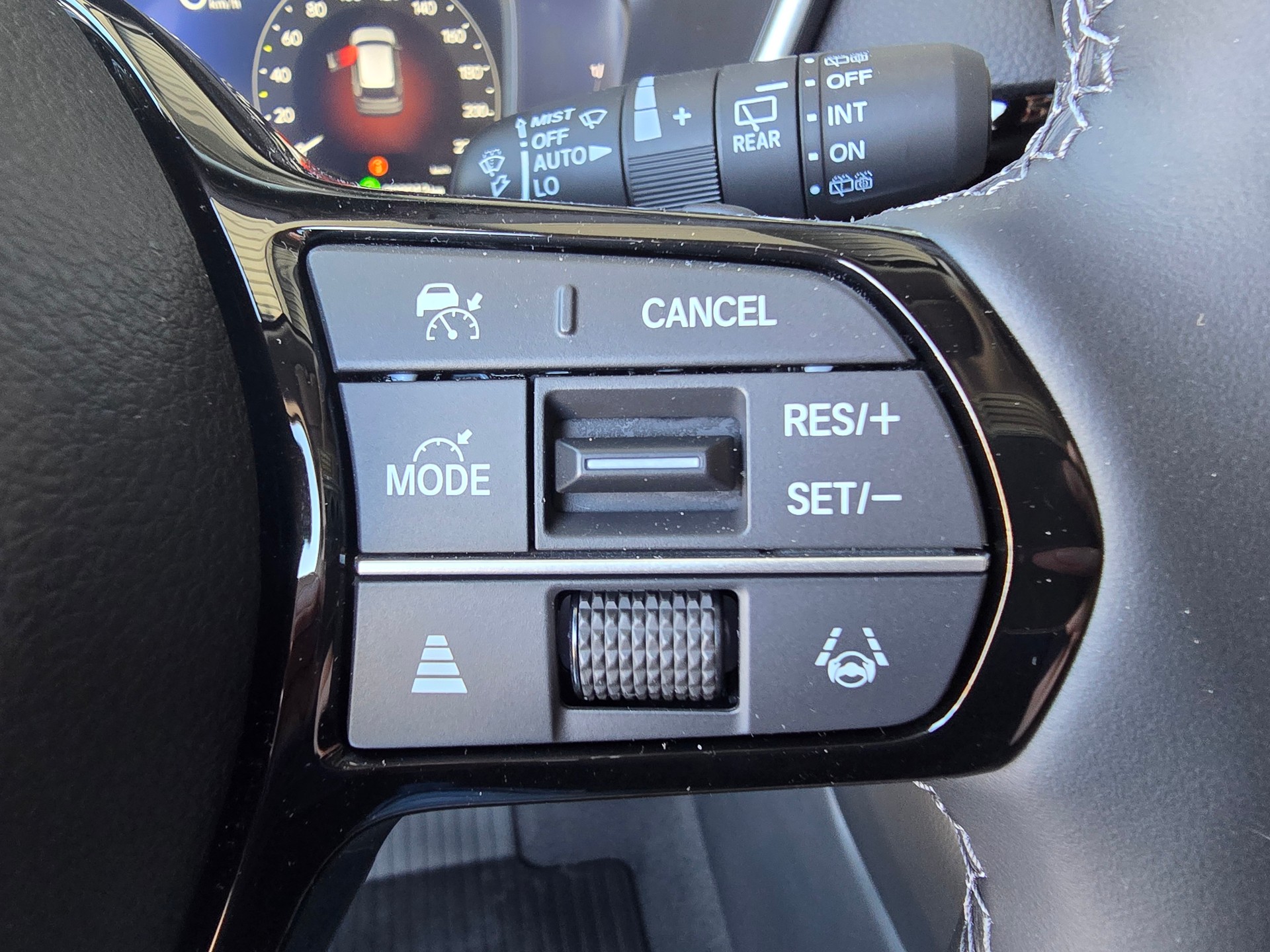 HONDA CR-V 2.0i MMD Advance 4WD-image-5