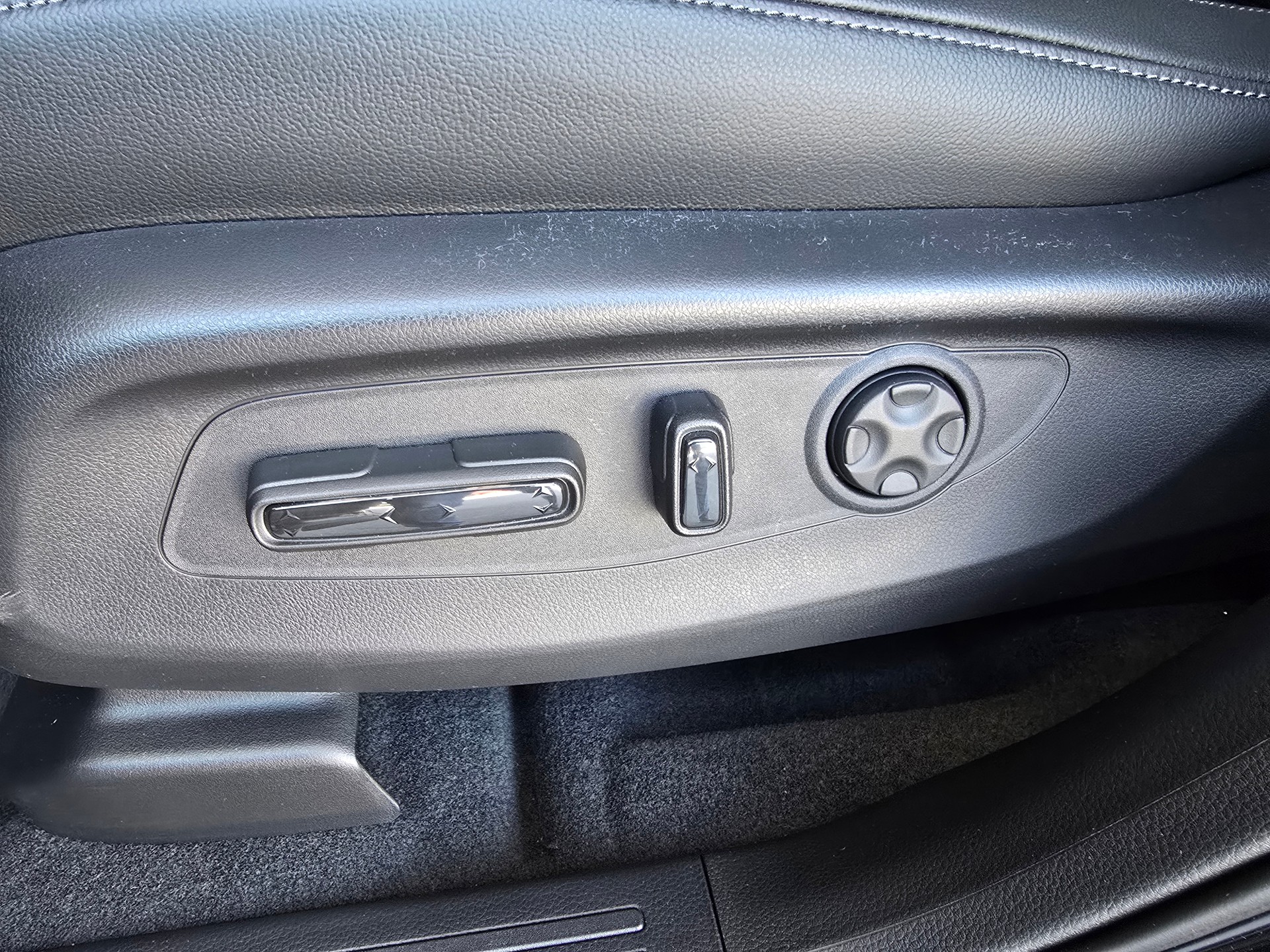 HONDA CR-V 2.0i MMD Advance 4WD-image-15