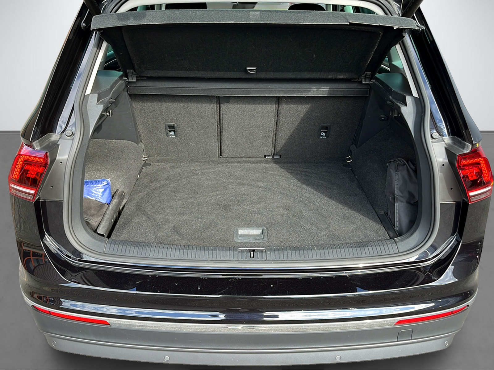 VW Tiguan 2.0 TDI SCR Highline DSG-image-6