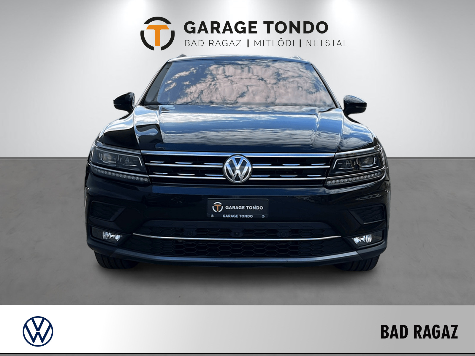 VW Tiguan 2.0 TDI SCR Highline DSG-showroom-element-1