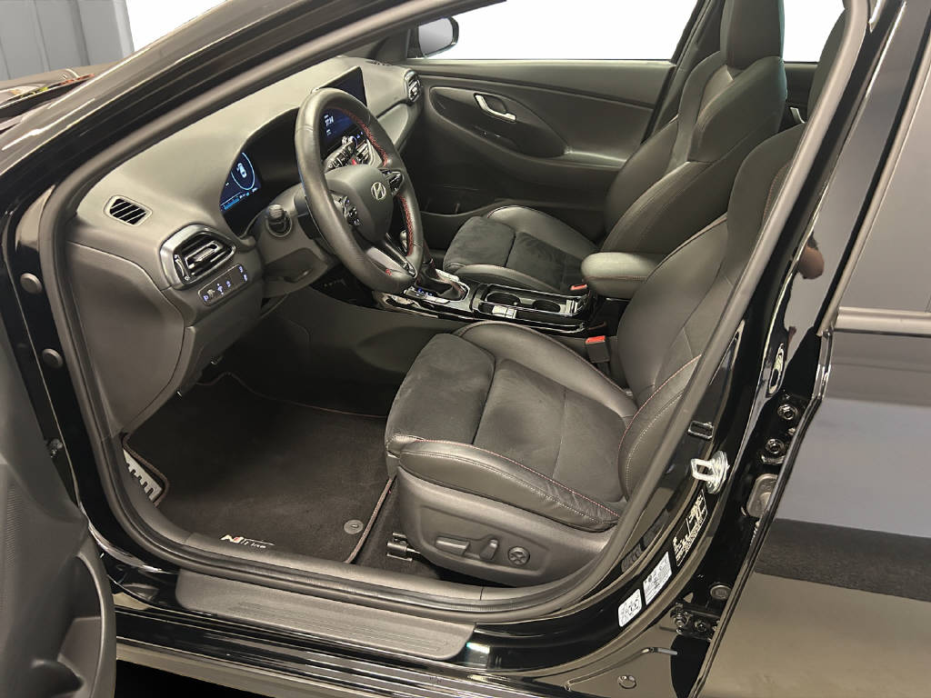 HYUNDAI i30 1.5 T-GDi N-Line-image-3