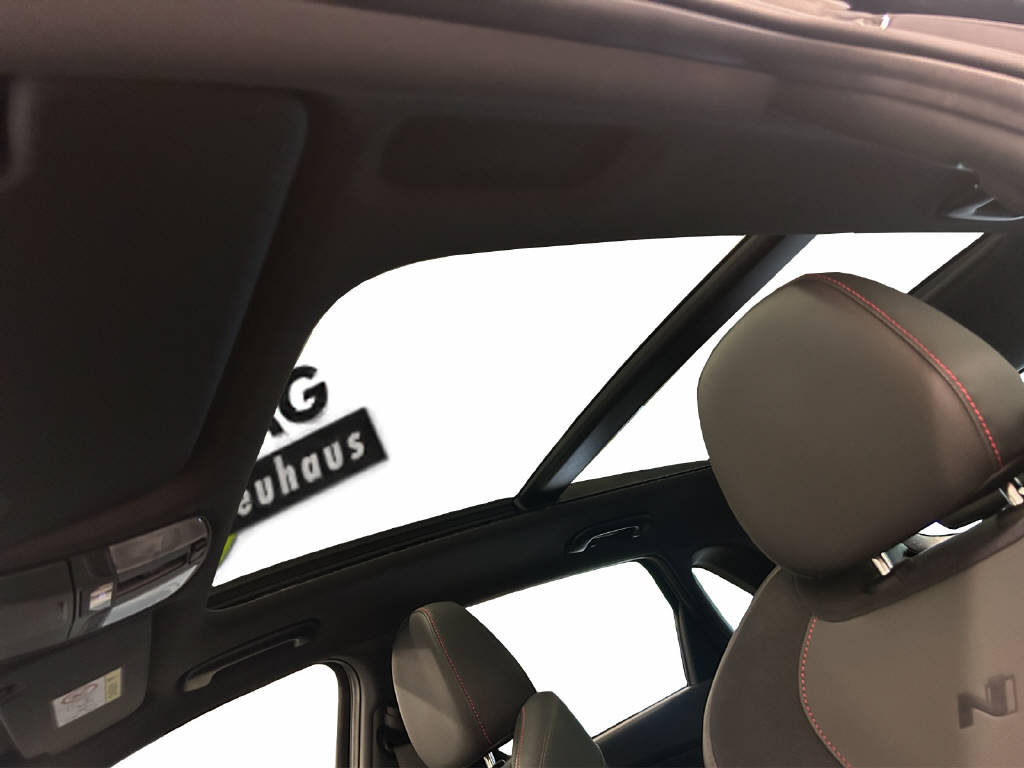 HYUNDAI i30 1.5 T-GDi N-Line-image-10