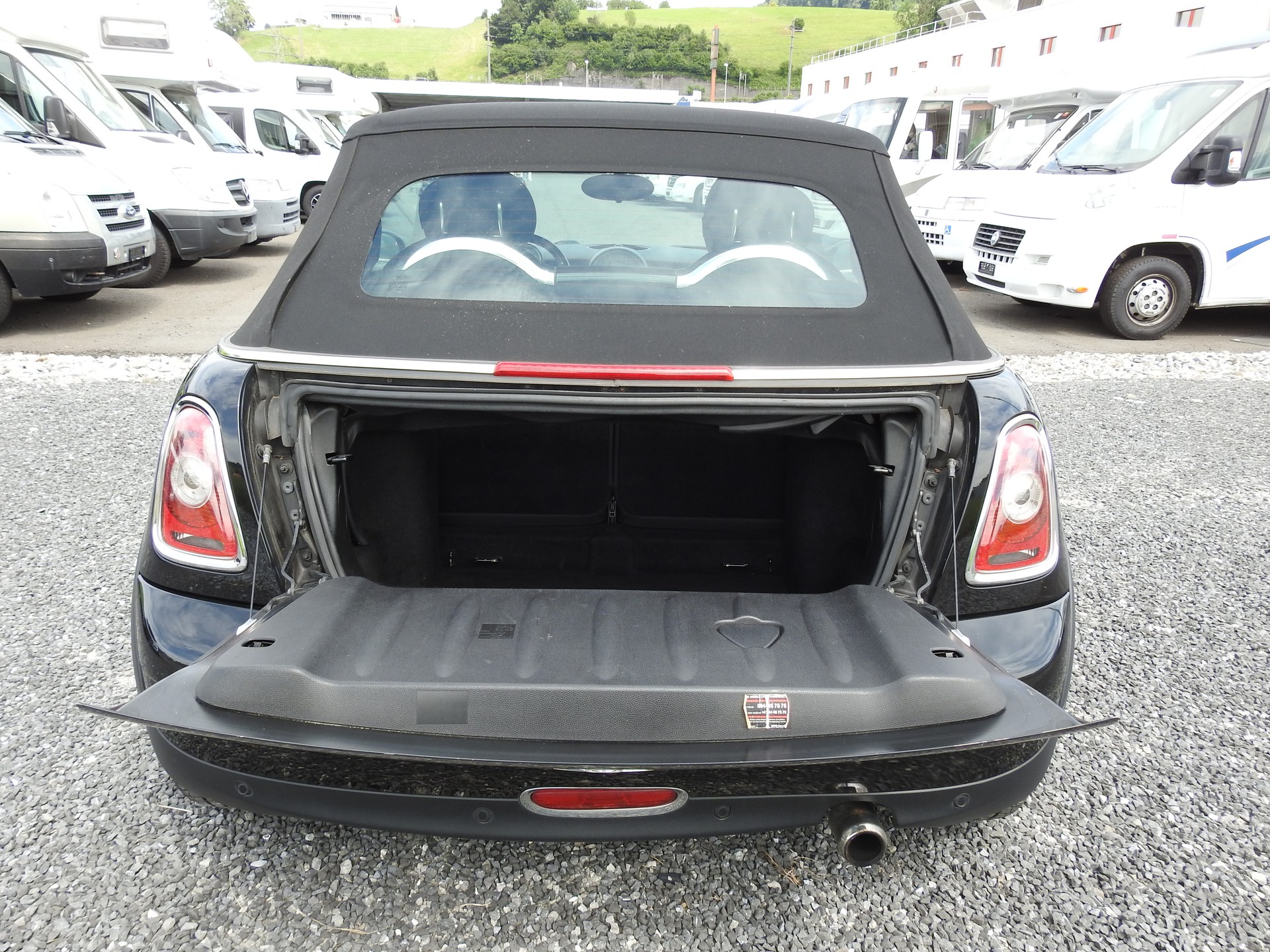 MINI Cooper Cabriolet Steptronic-image-11