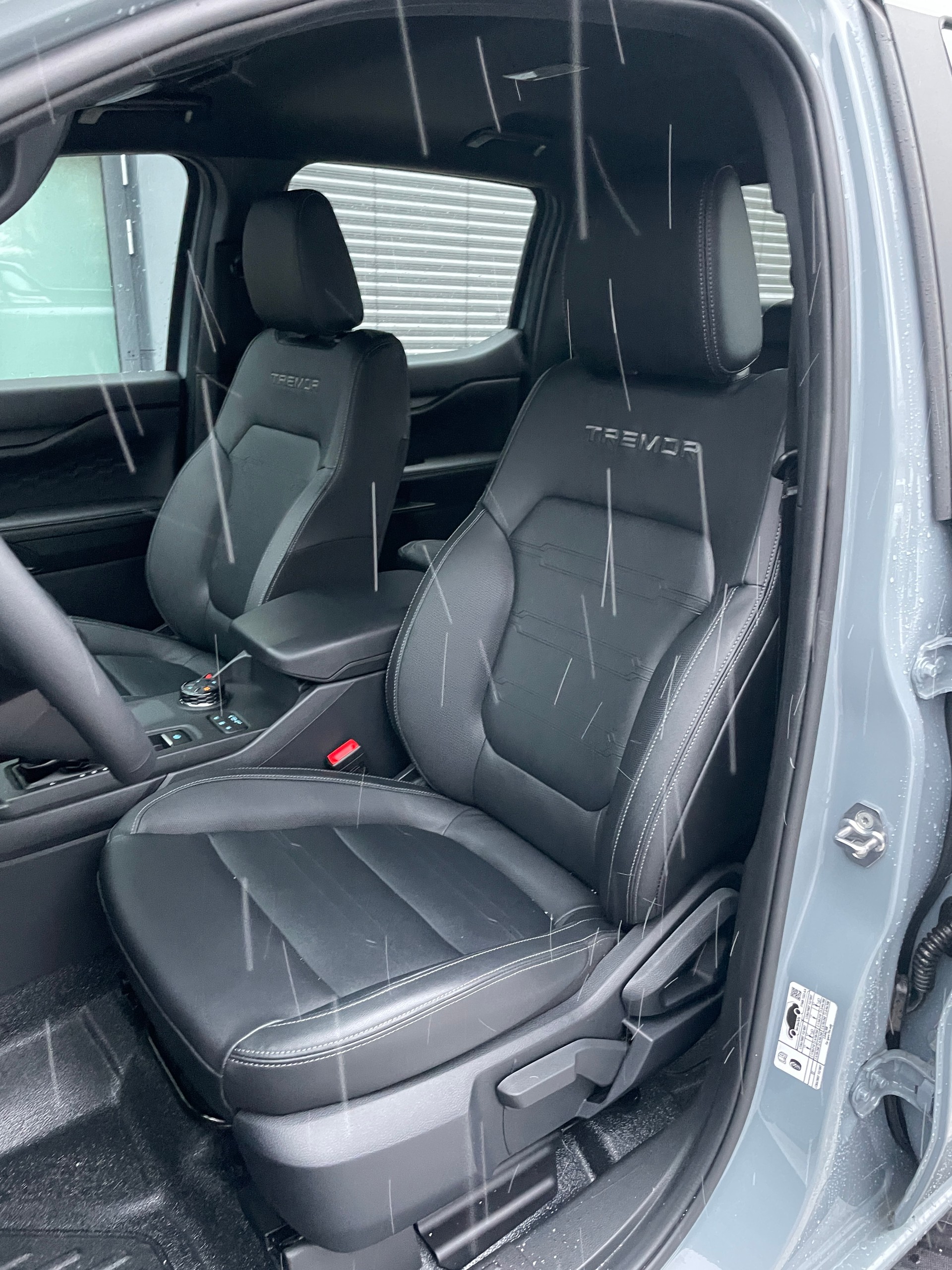 FORD Ranger TREMOR 2.0 Eco Blue e-4WD Automat mit Standheizung-image-11