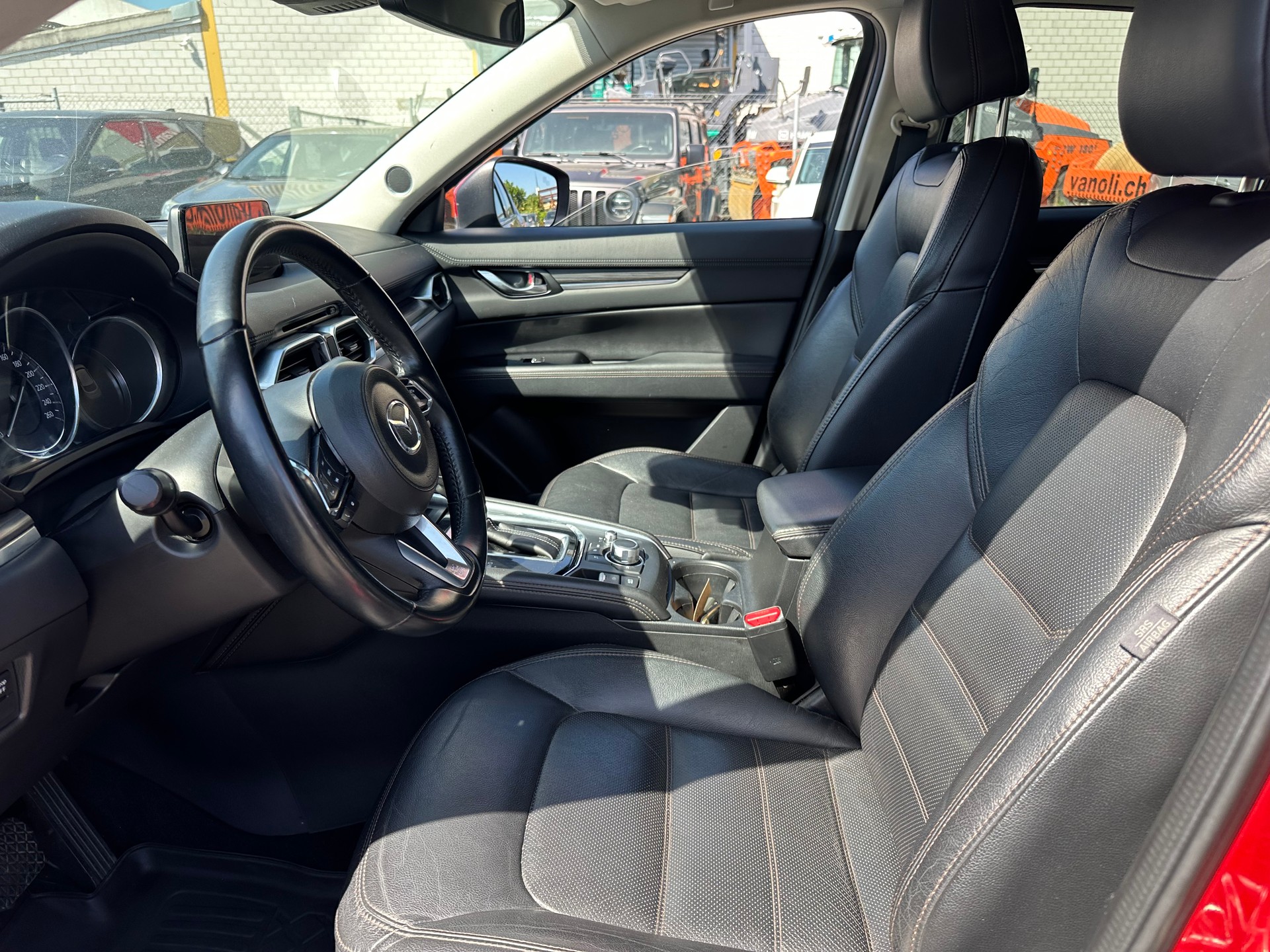 MAZDA CX-5 SKYACTIV-D 175 Revolution AWD Automat-image-10