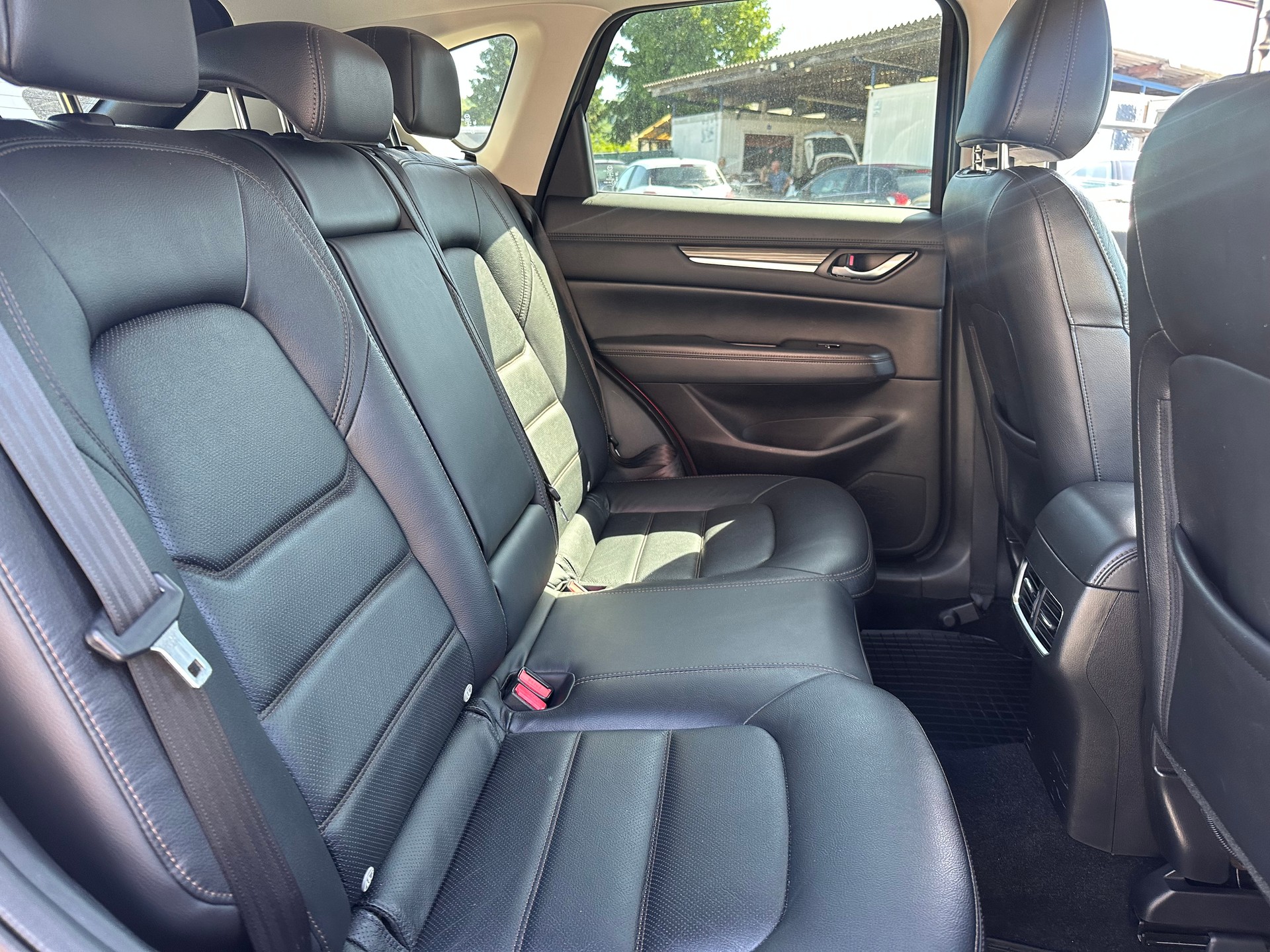 MAZDA CX-5 SKYACTIV-D 175 Revolution AWD Automat-image-3