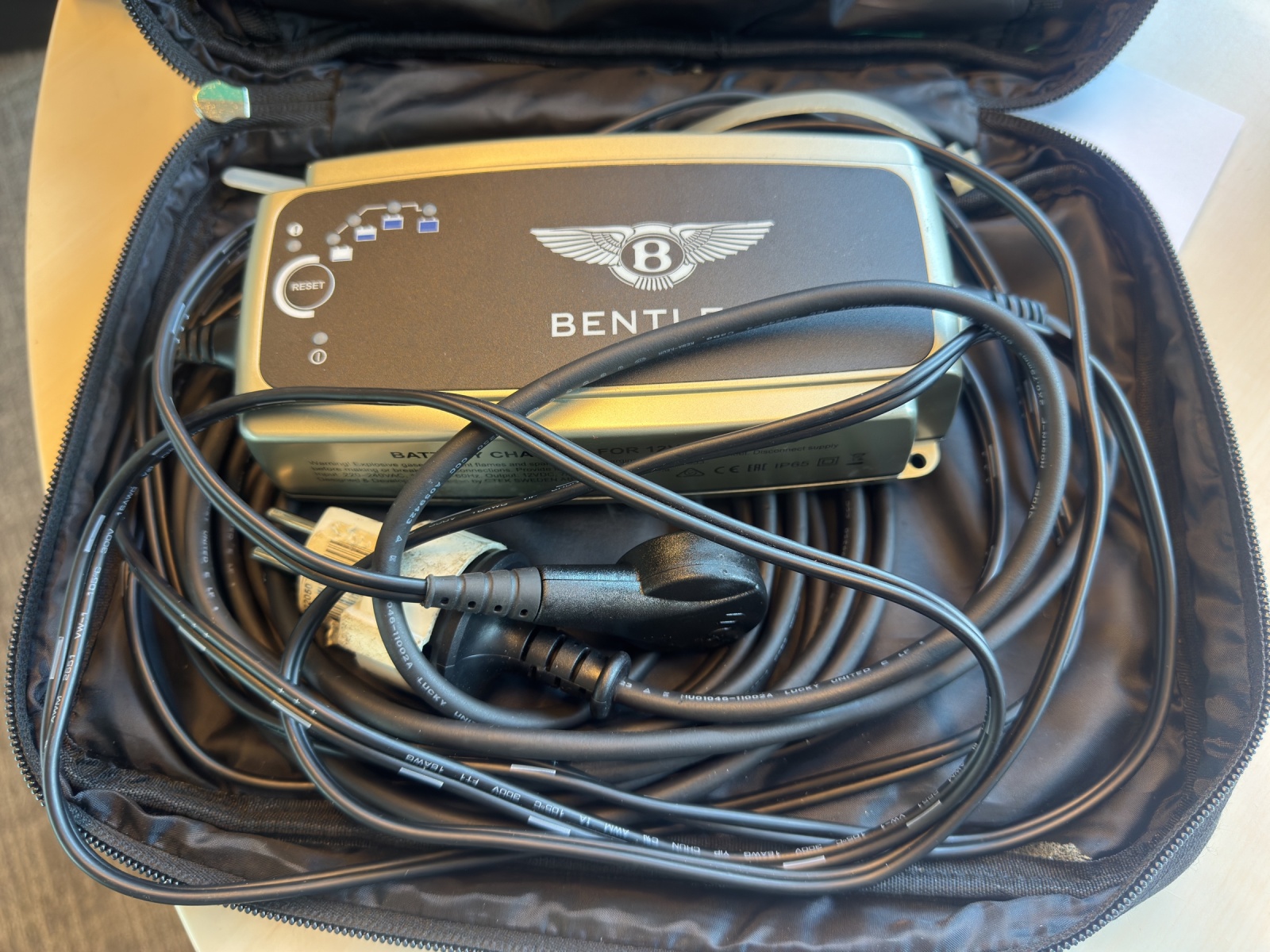 BENTLEY Continental GT 4.0 V8 S-image-24