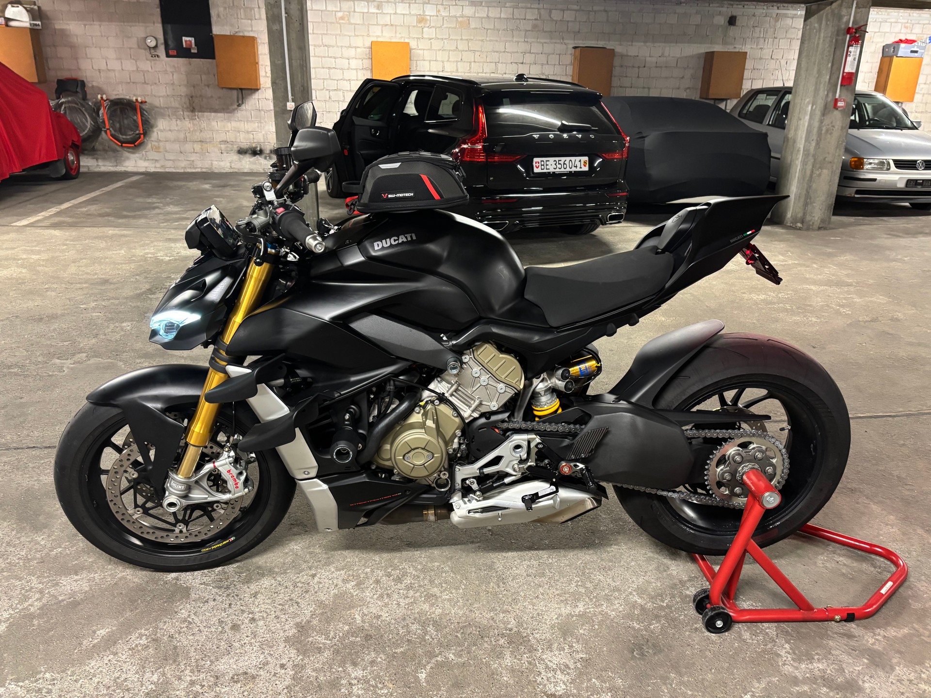 DUCATI Streetfighter V4 S-image-2