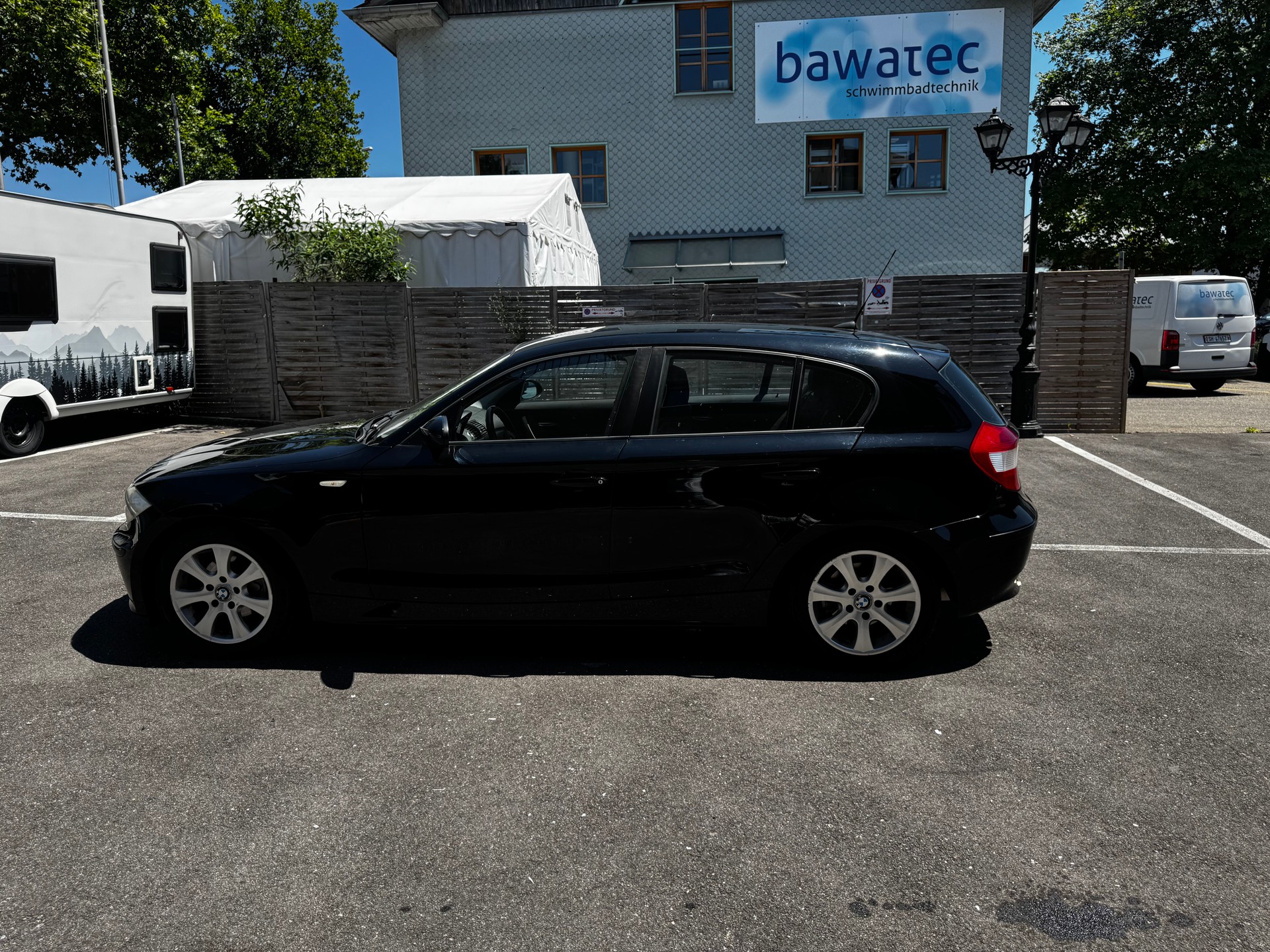 BMW 118i-image-4