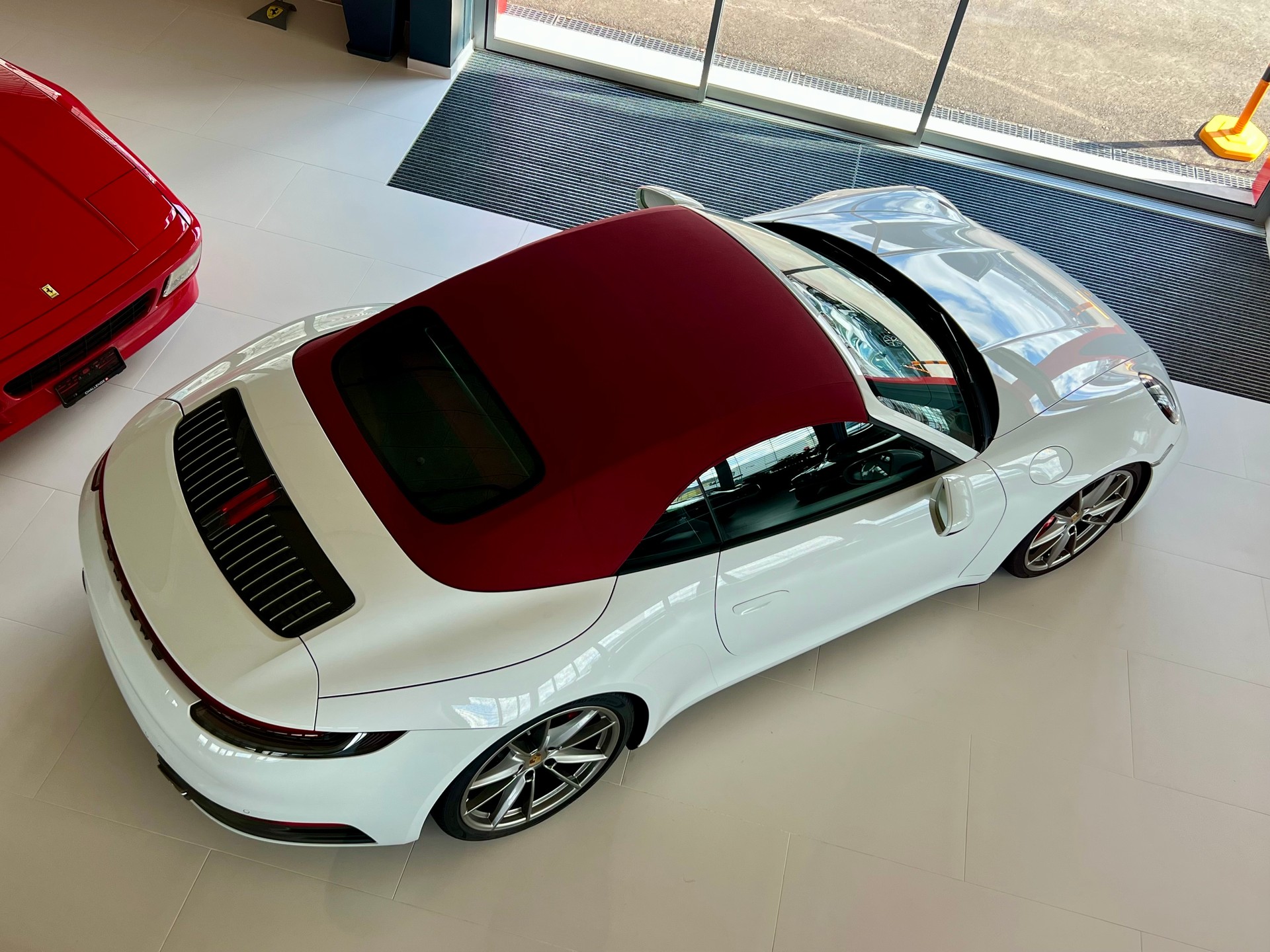 PORSCHE 911 Carrera 4S Cabriolet PDK-image-2