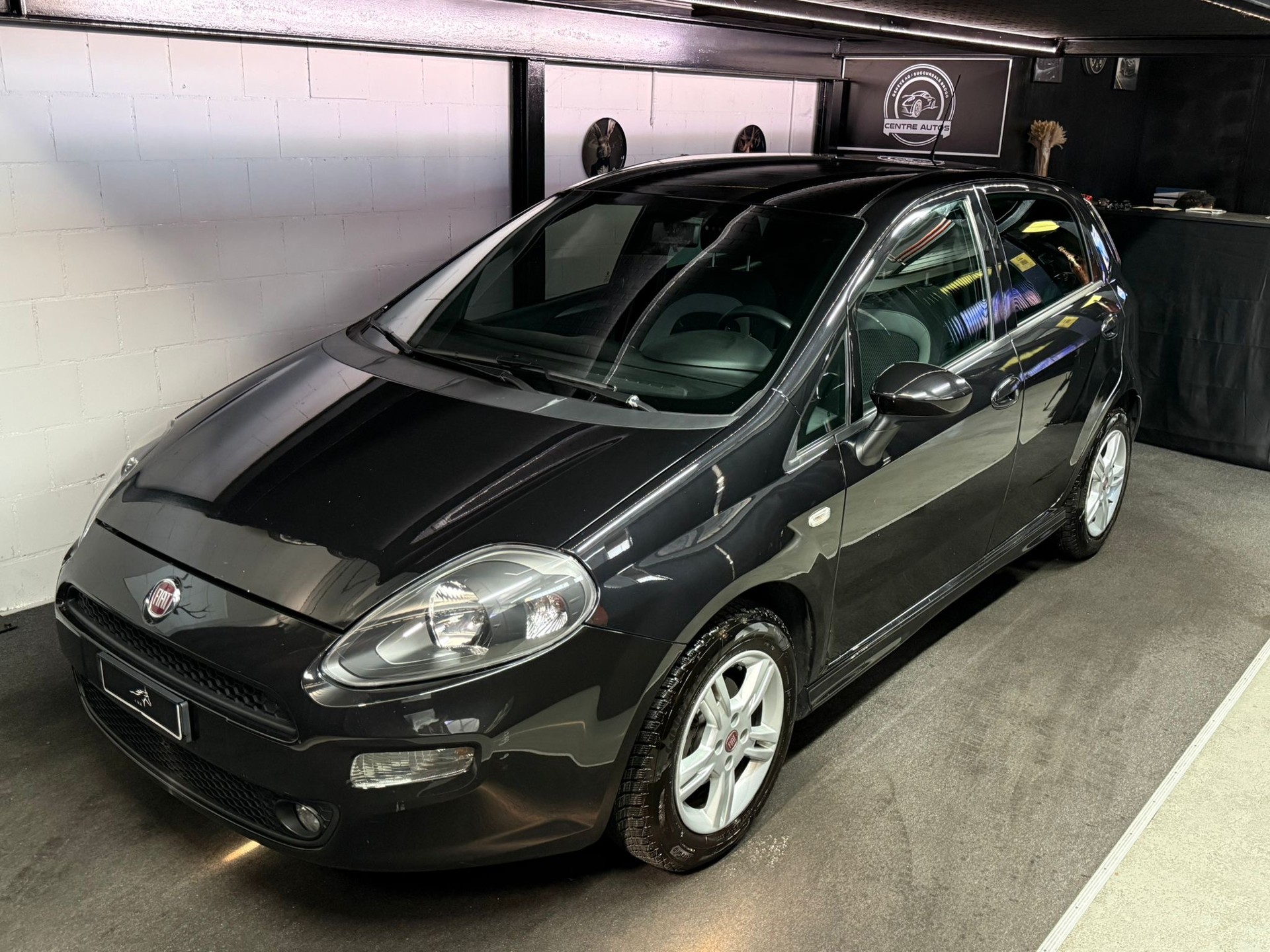FIAT Punto 1.4 16V Sporting-image-14