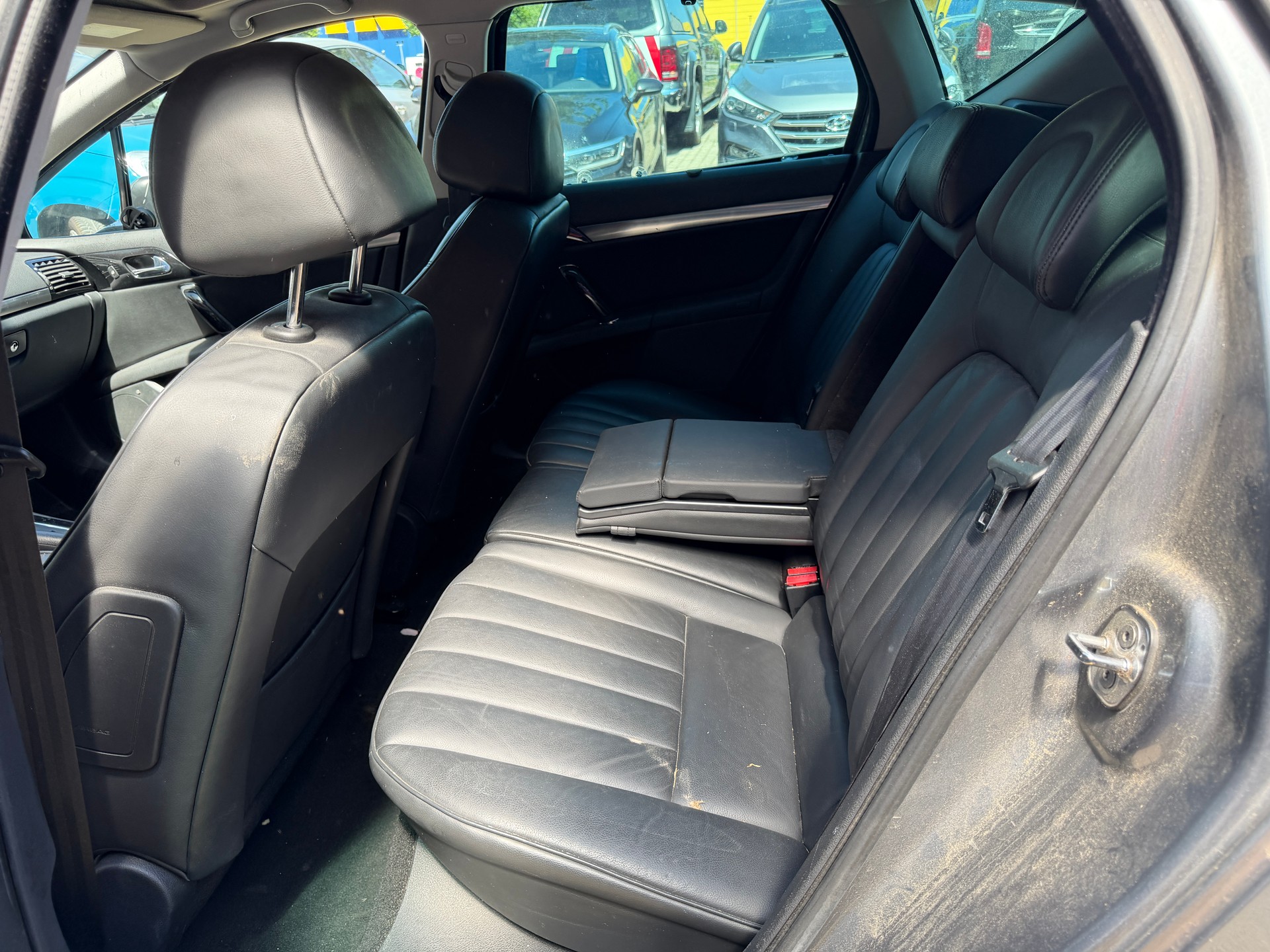 PEUGEOT 407 SW 3.0 Dynamic Automatic-image-11