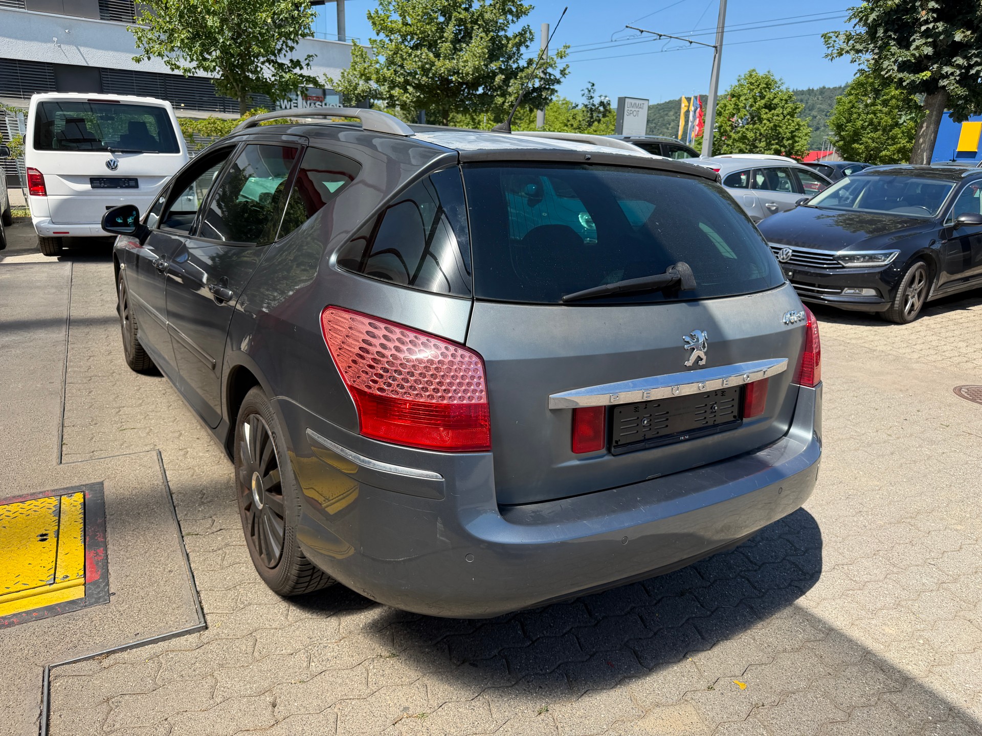 PEUGEOT 407 SW 3.0 Dynamic Automatic-image-6