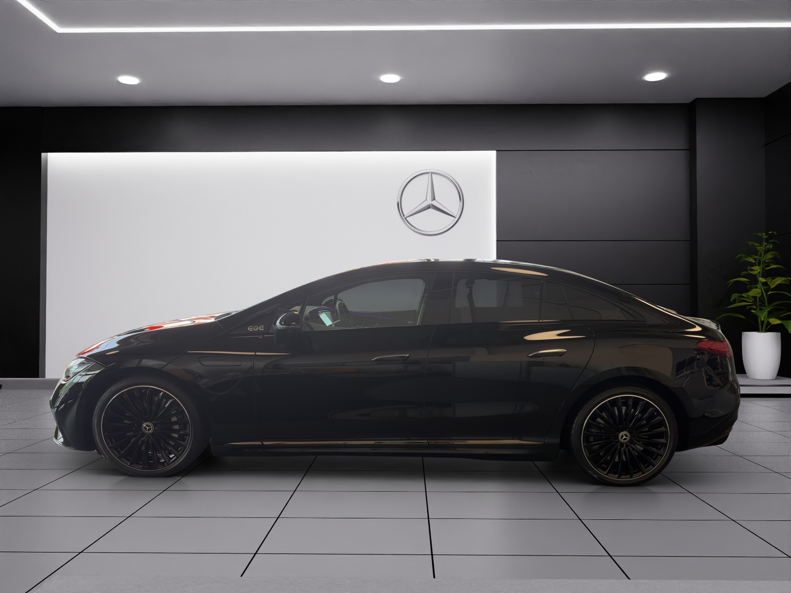 MERCEDES-BENZ EQE SUV 350 4 Matic Executive Edition-showroom-element-2