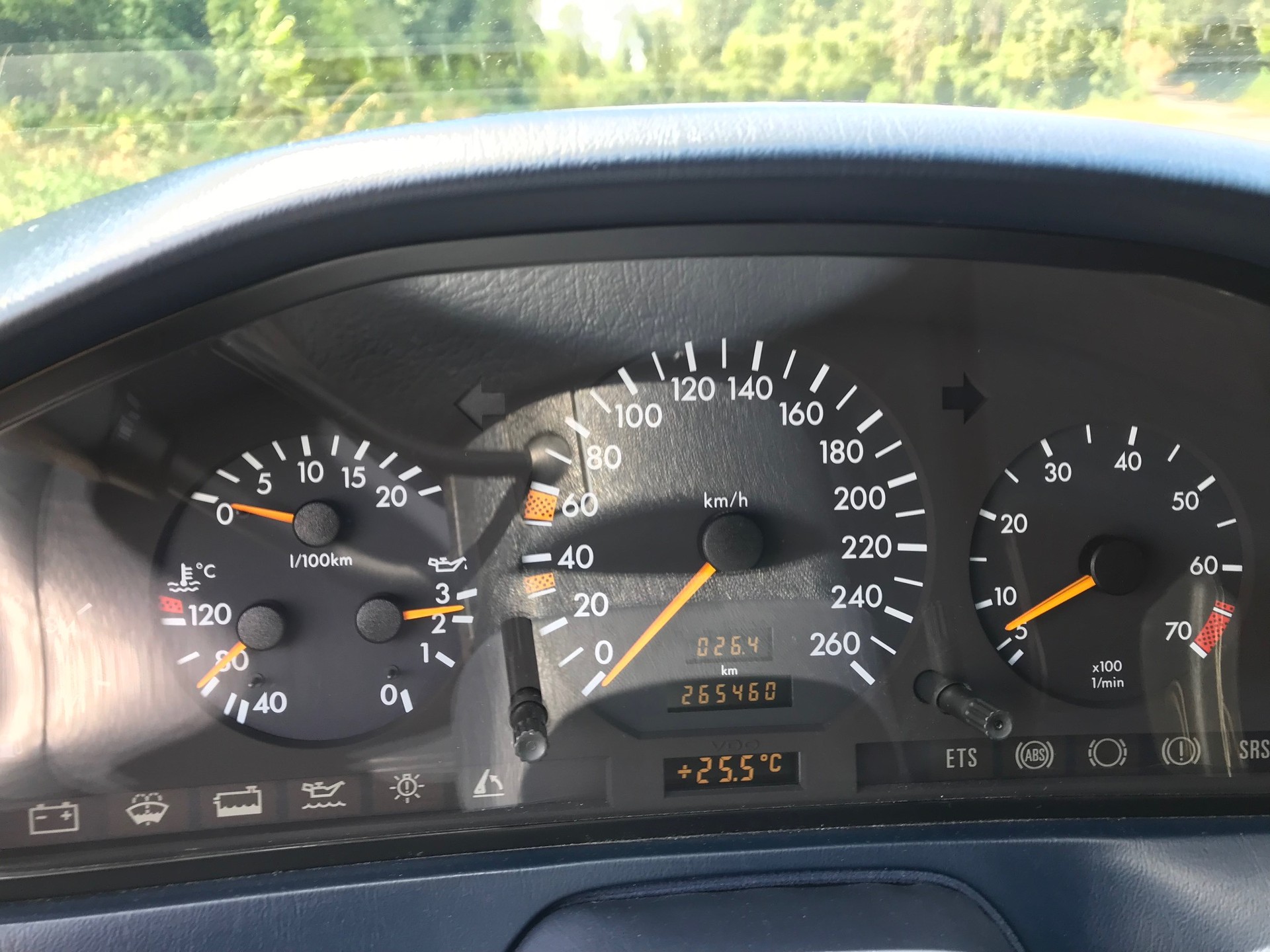 MERCEDES-BENZ SL 320-image-9