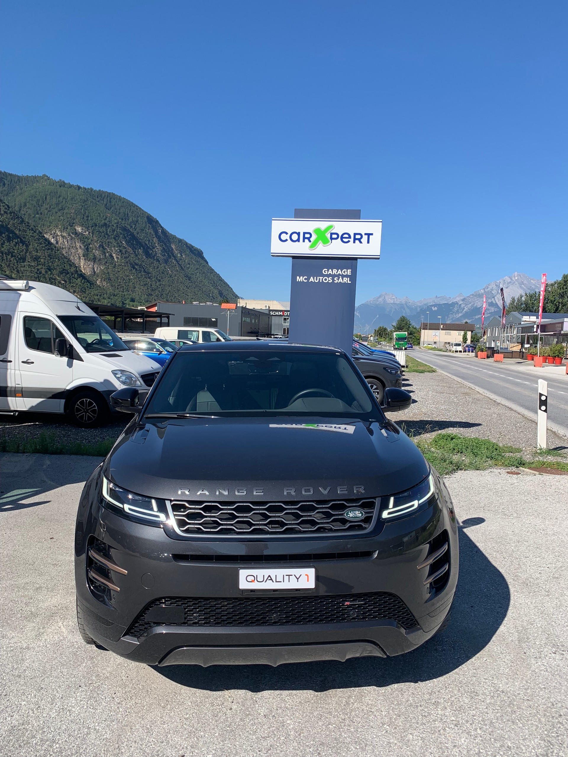 LAND ROVER Range Rover Evoque R-Dynamic P 300e SE AT8