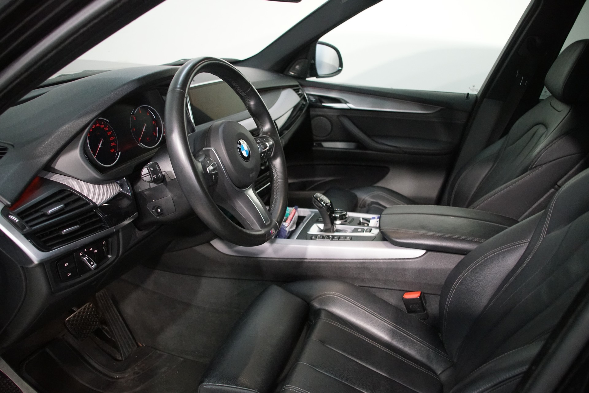 BMW X5 xDrive 30d Pure M Sport Steptronic-image-9