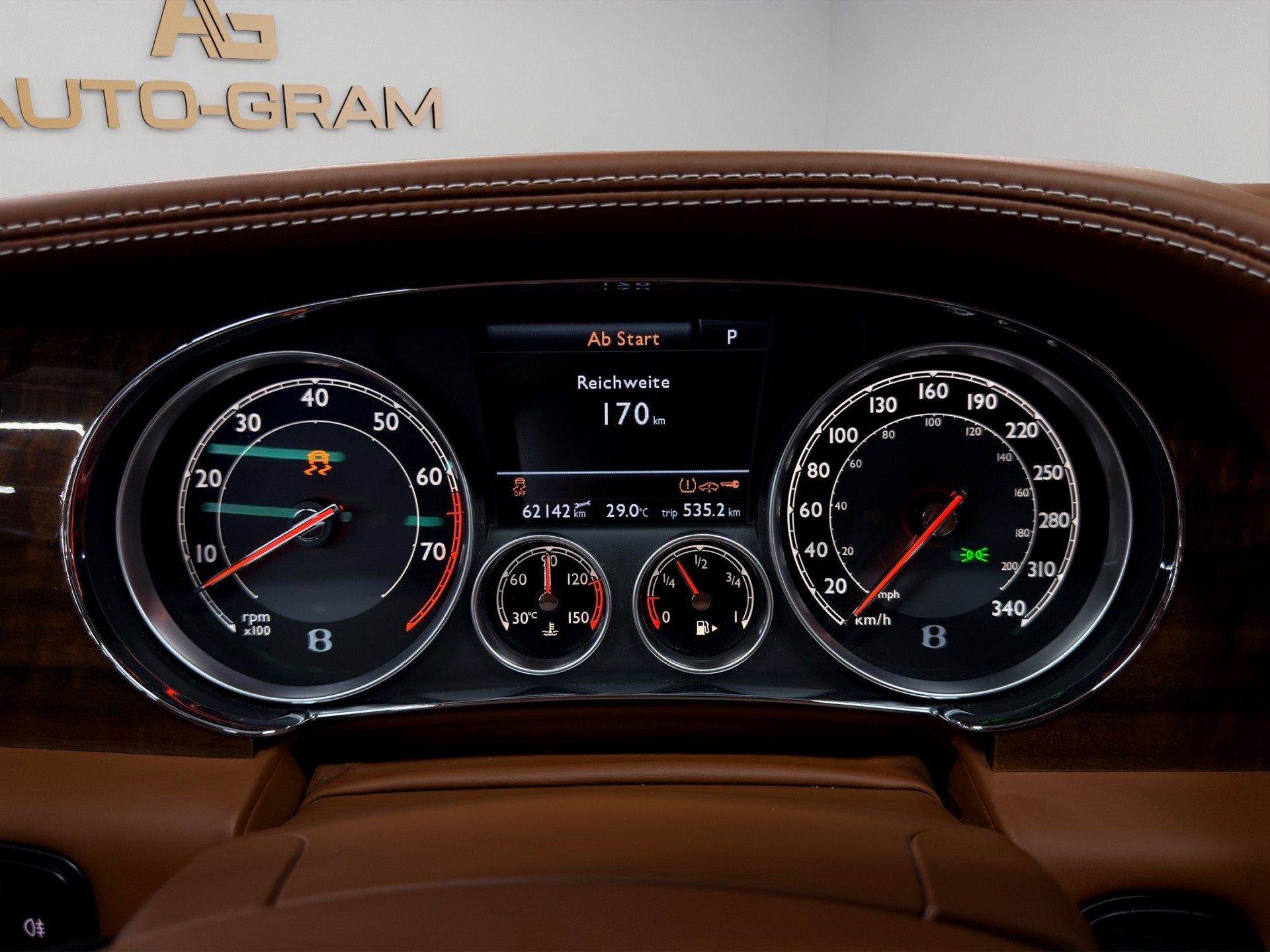 BENTLEY Continental GT 4.0 V8-image-16
