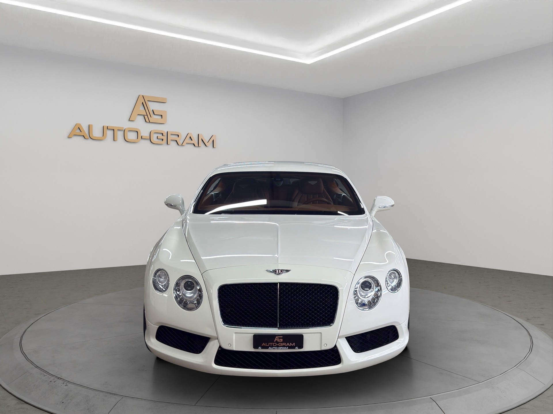 BENTLEY Continental GT 4.0 V8-image-7