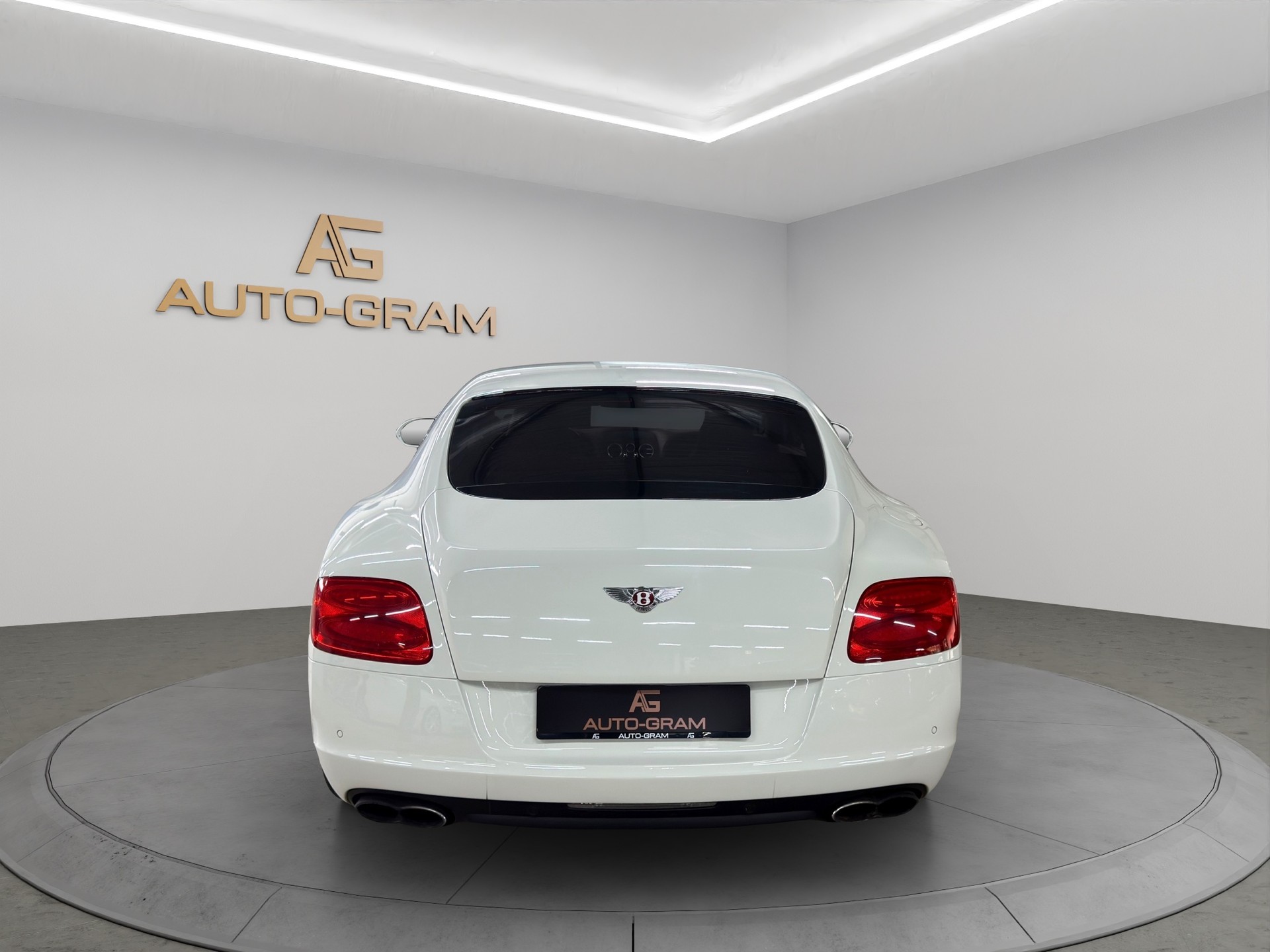 BENTLEY Continental GT 4.0 V8-showroom-element-3