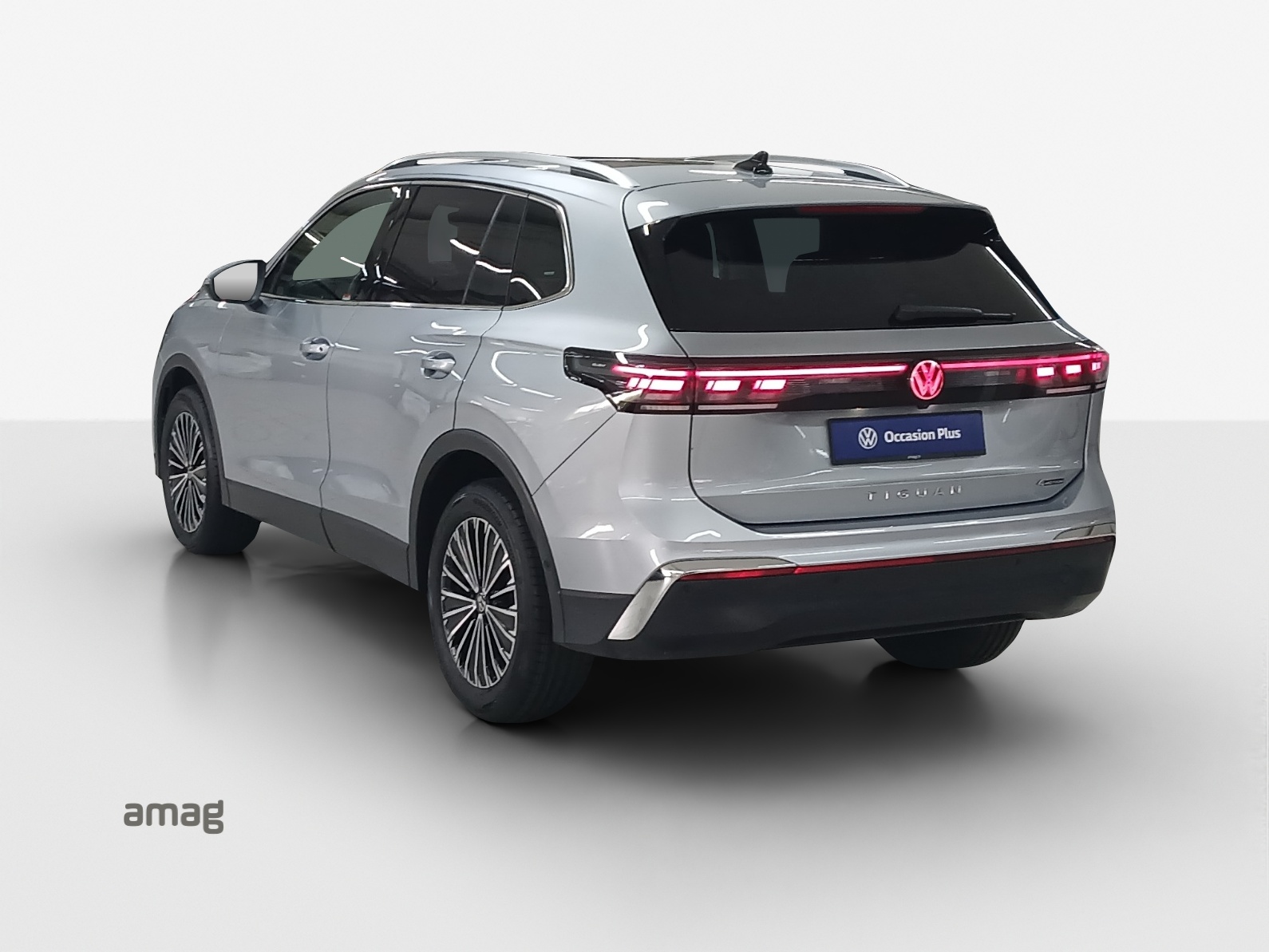 VW Tiguan 2.0 TSI DSG Elegance 4Motion-showroom-element-2