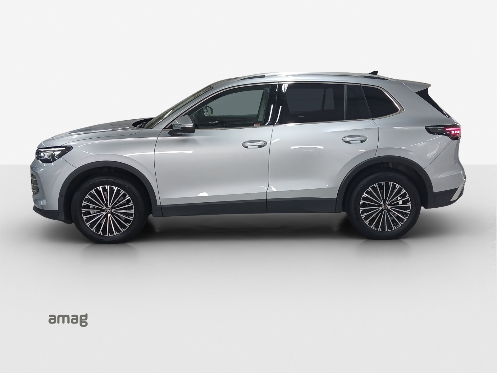 VW Tiguan 2.0 TSI DSG Elegance 4Motion-showroom-element-1