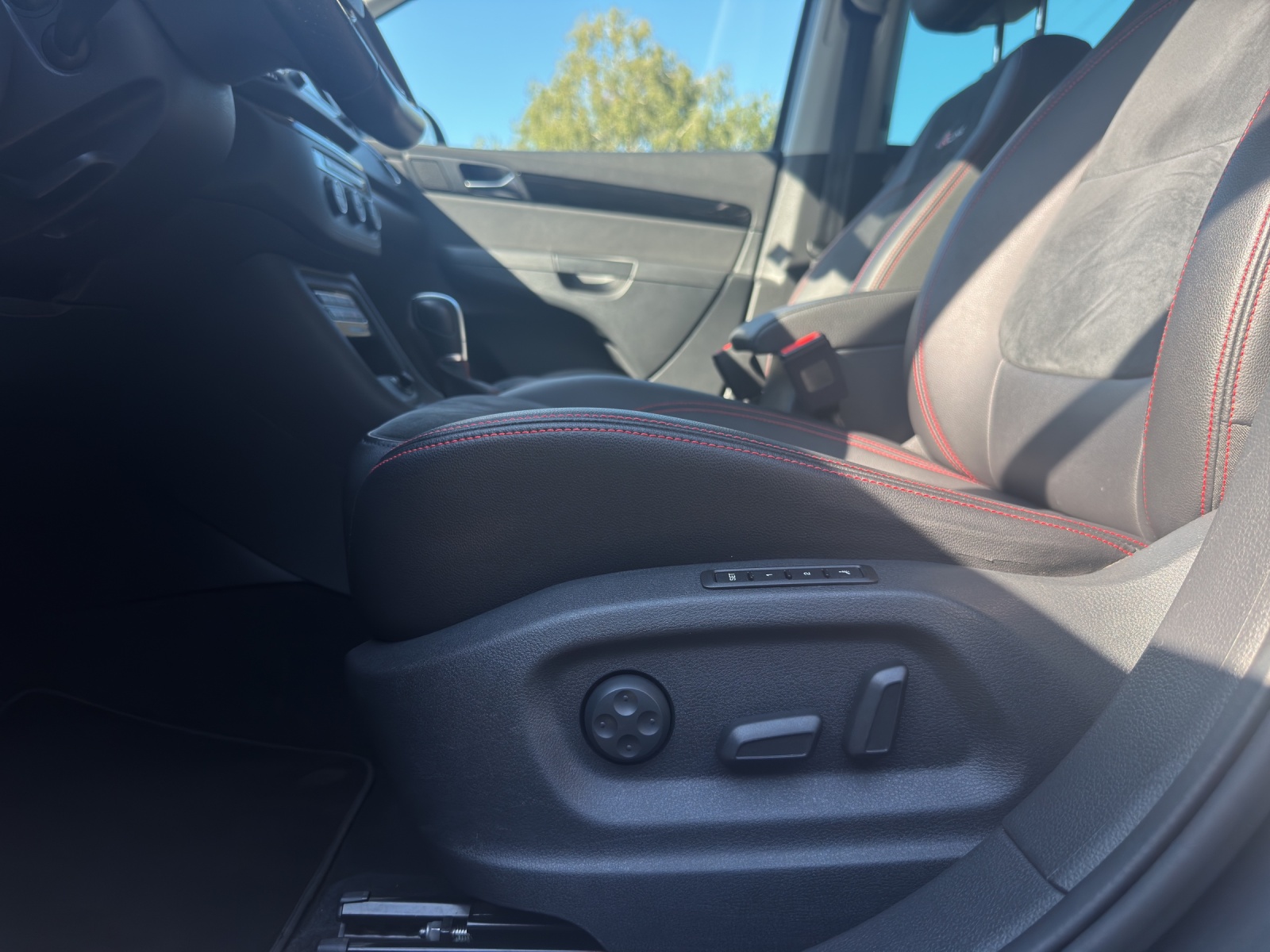 SEAT Alhambra 2.0 TDI FR Line 4Drive-image-16