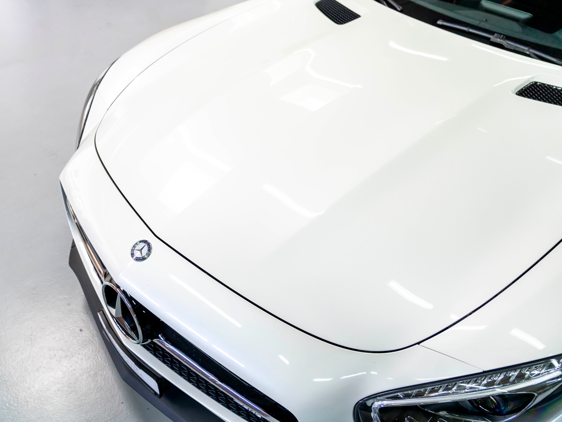 MERCEDES-BENZ AMG GT S Edition 1 Speedshift DCT-image-19