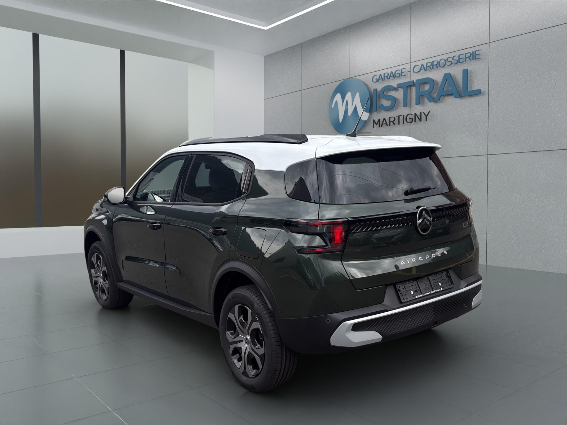 CITROEN C3 Aircross 1.2 Hybrid Plus-showroom-element-1