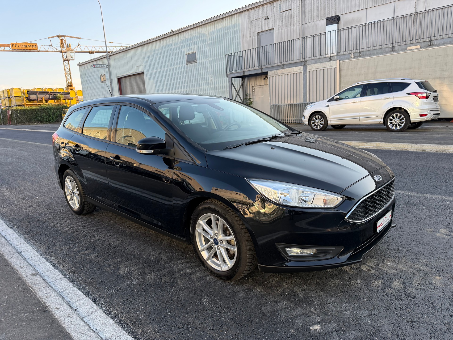 FORD Focus 1.6i VCT Trend PowerShift-showroom-element-3