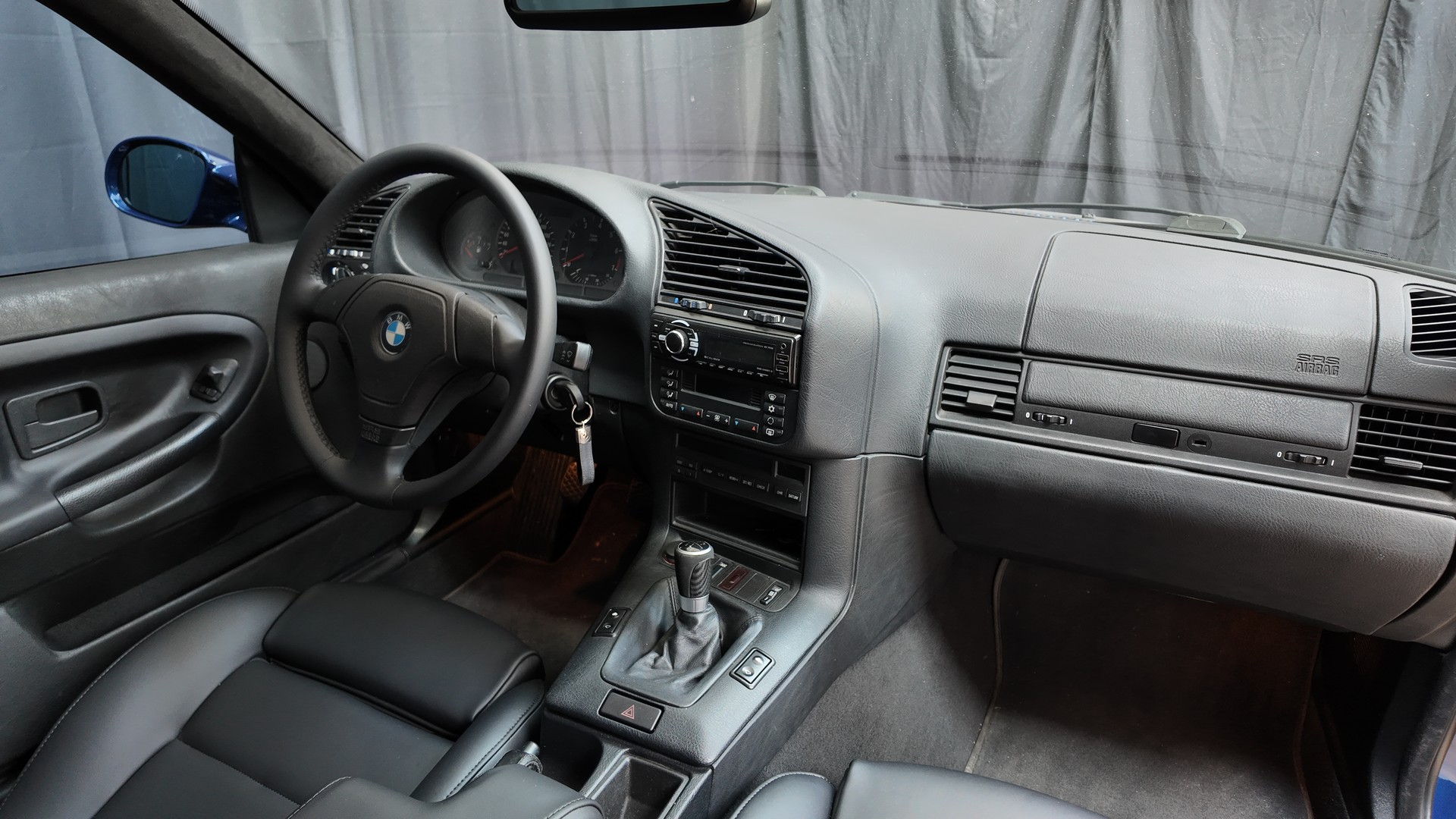 BMW 328i Coupé M-Sport-image-7
