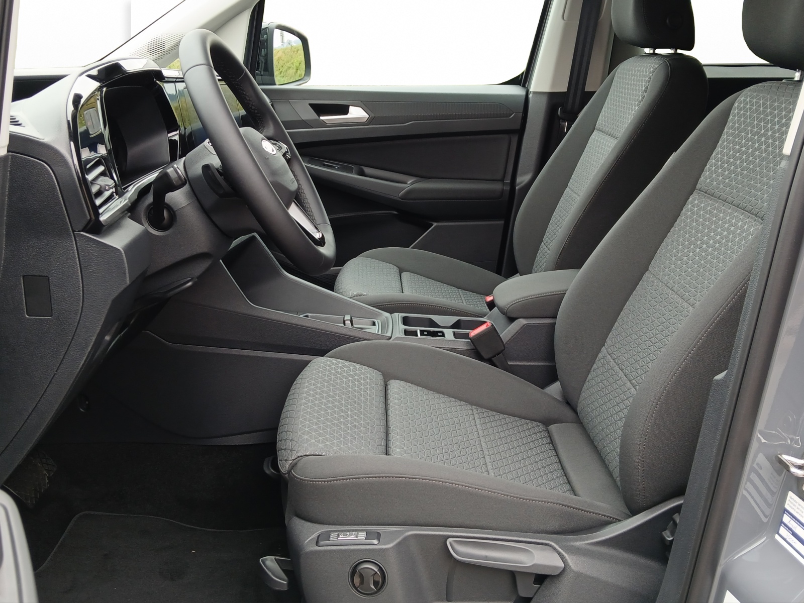 FORD Tourneo Grand Connect 1.5 EcoBoost 150 Titanium PHEV-image-6
