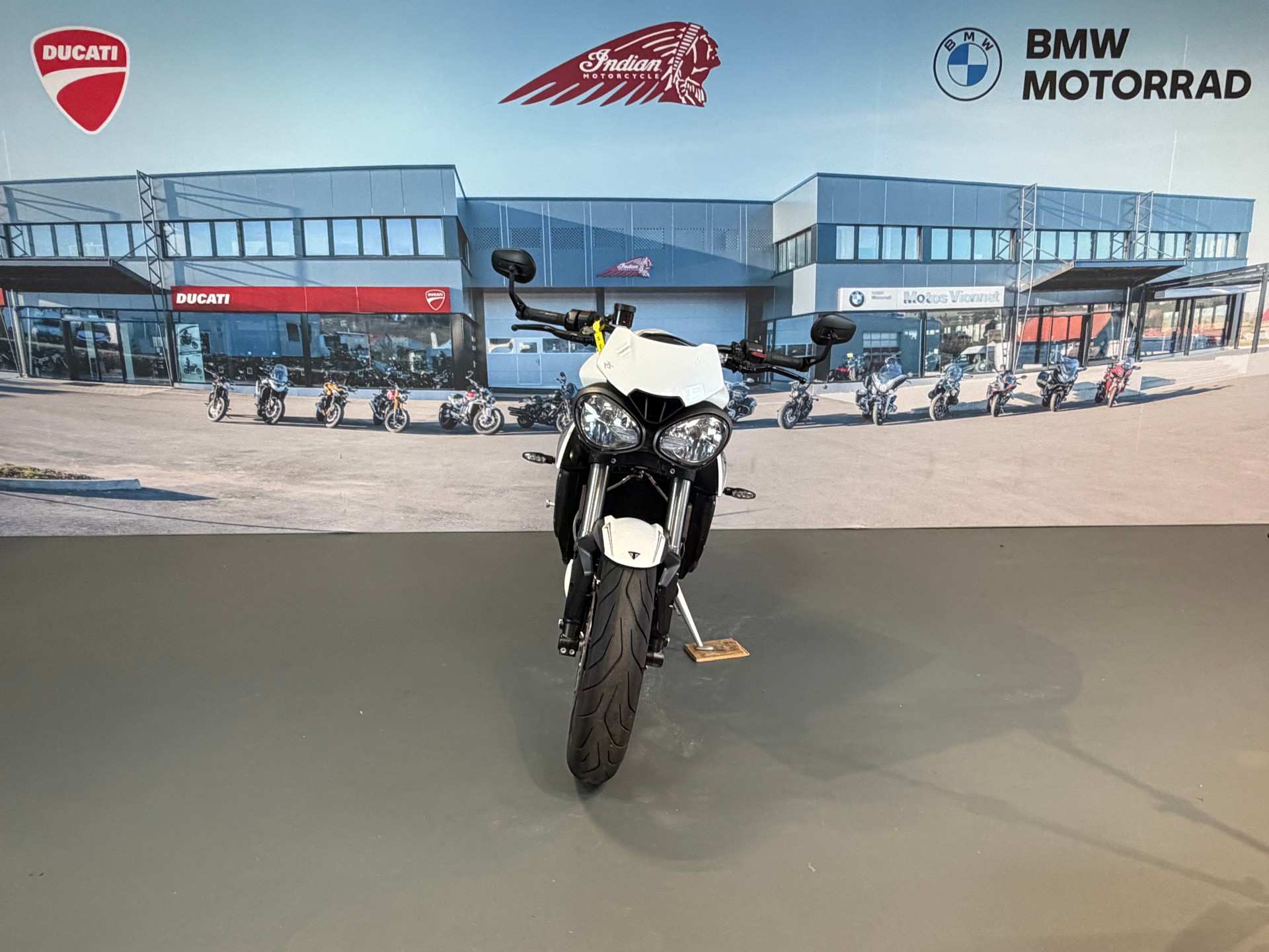 TRIUMPH Street Triple RS 765 ABS-image-1