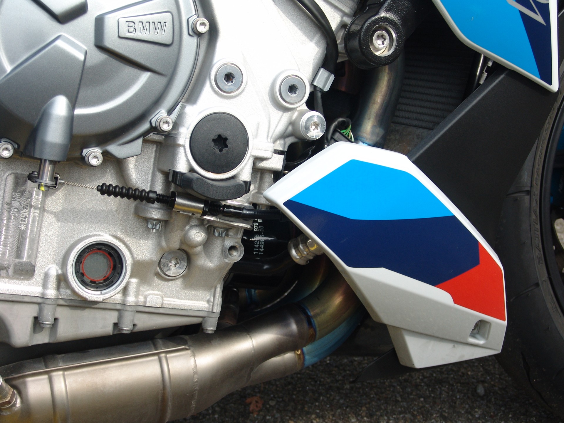 BMW M 1000 R-image-6