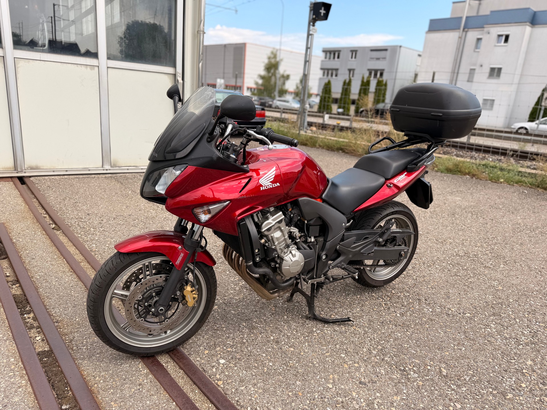 HONDA CBF 600 SA ABS-image-4