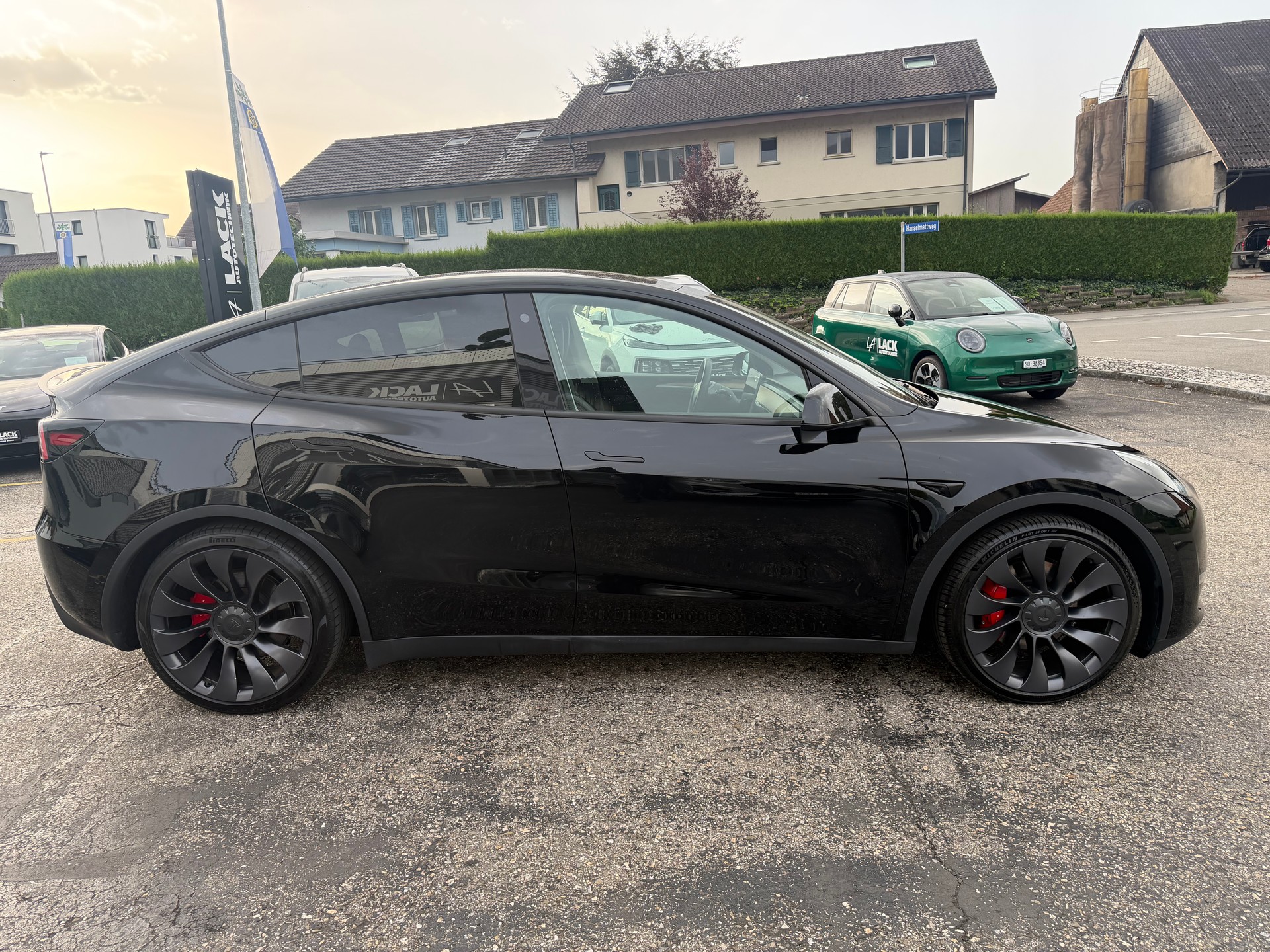 TESLA Model Y Performance-image-7