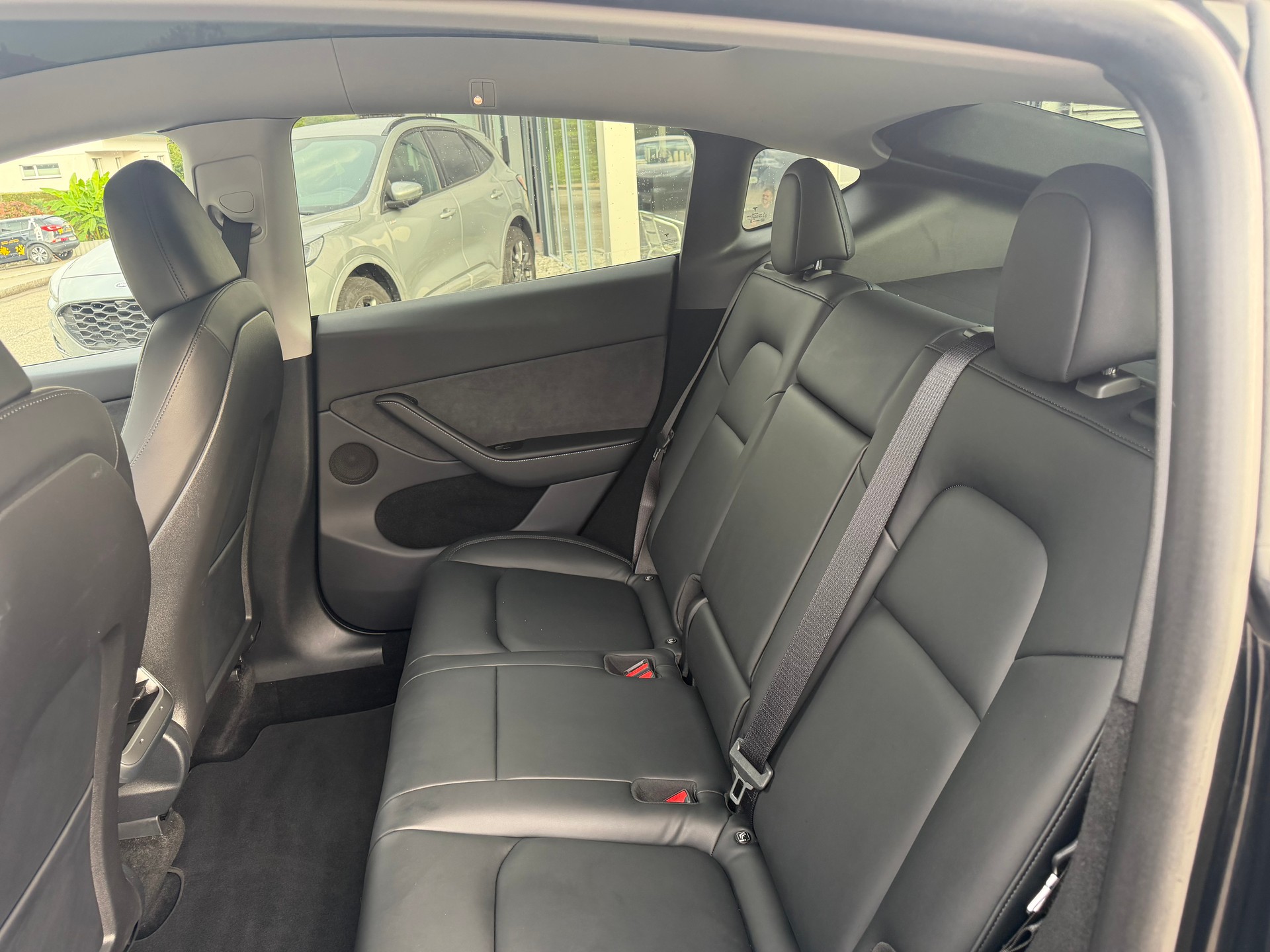 TESLA Model Y Performance-image-17