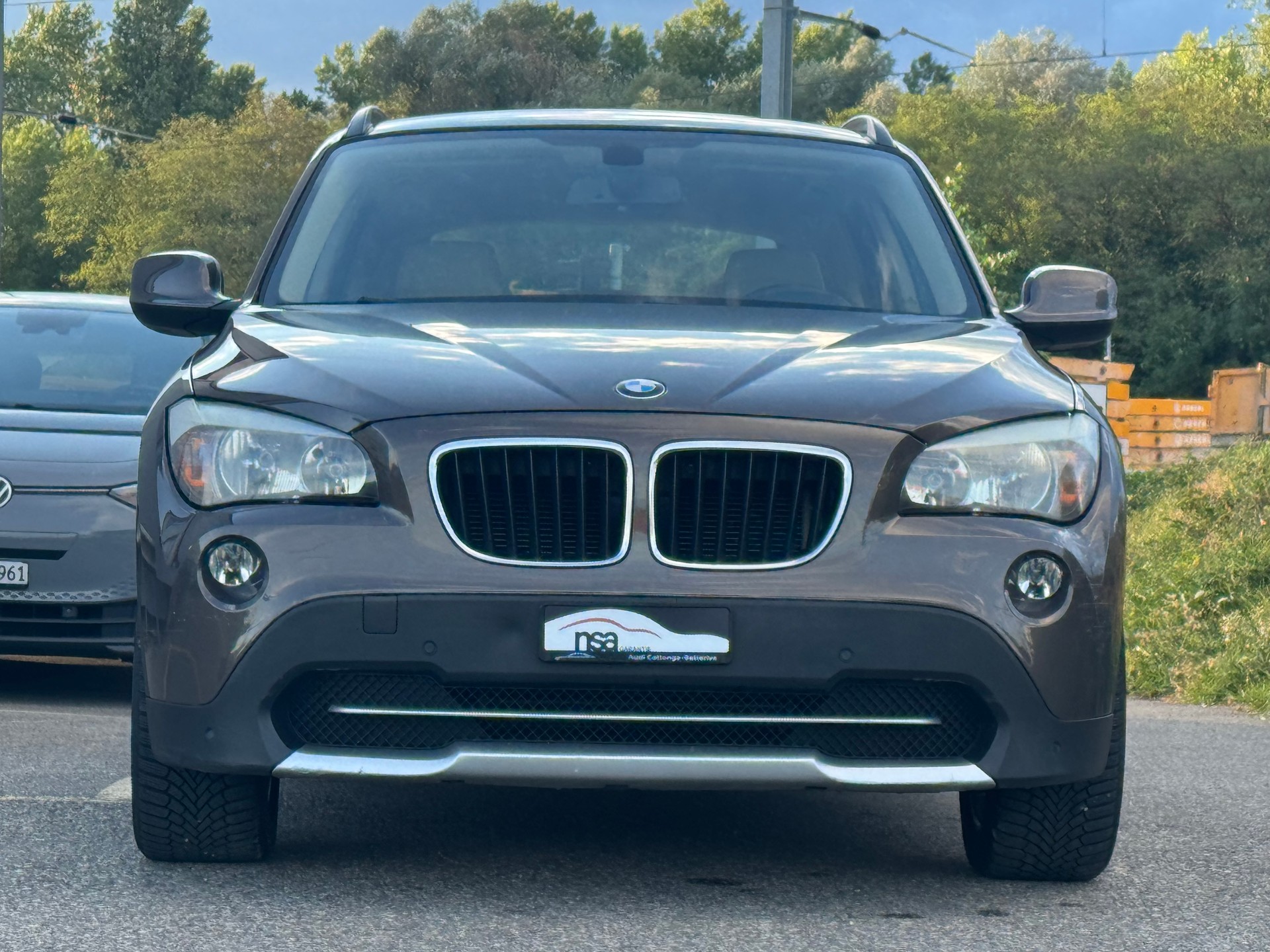 BMW X1 xDrive 18d-image-1